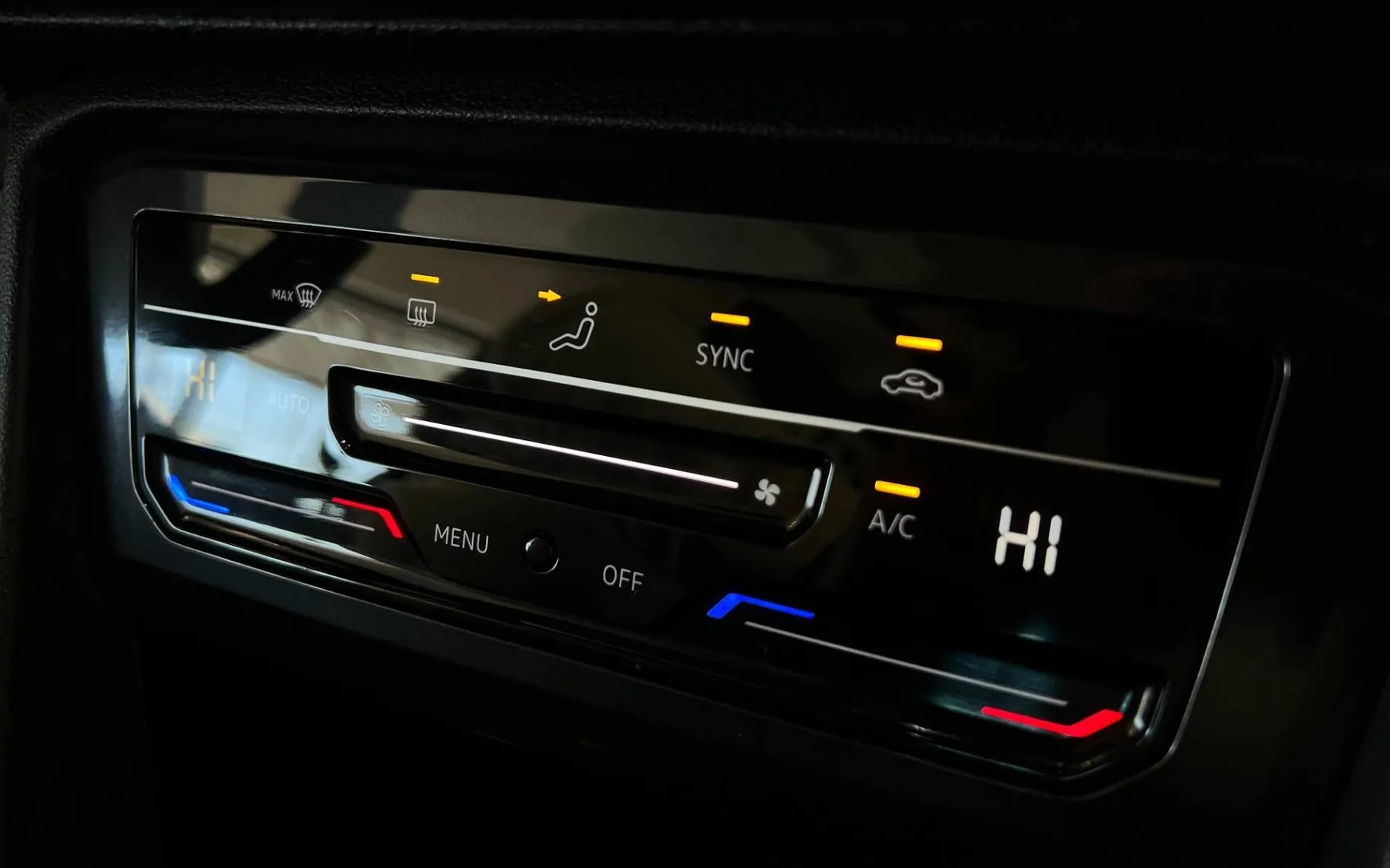 Zunanja slika - VW Tiguan - 2.0TDI-DSG-IQ-LED-KAM-ACC-VIRTUAL-MRTVI-KOT-KEYL.. - 18