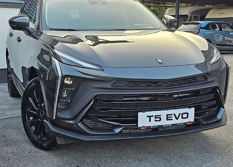 Zunanja slika - Forthing Forthing T5 EVO - T5 Evo my 2025 + ADAS- DAB -ACC- SLOMeni-DRAGON-NA ZALOGI - 20