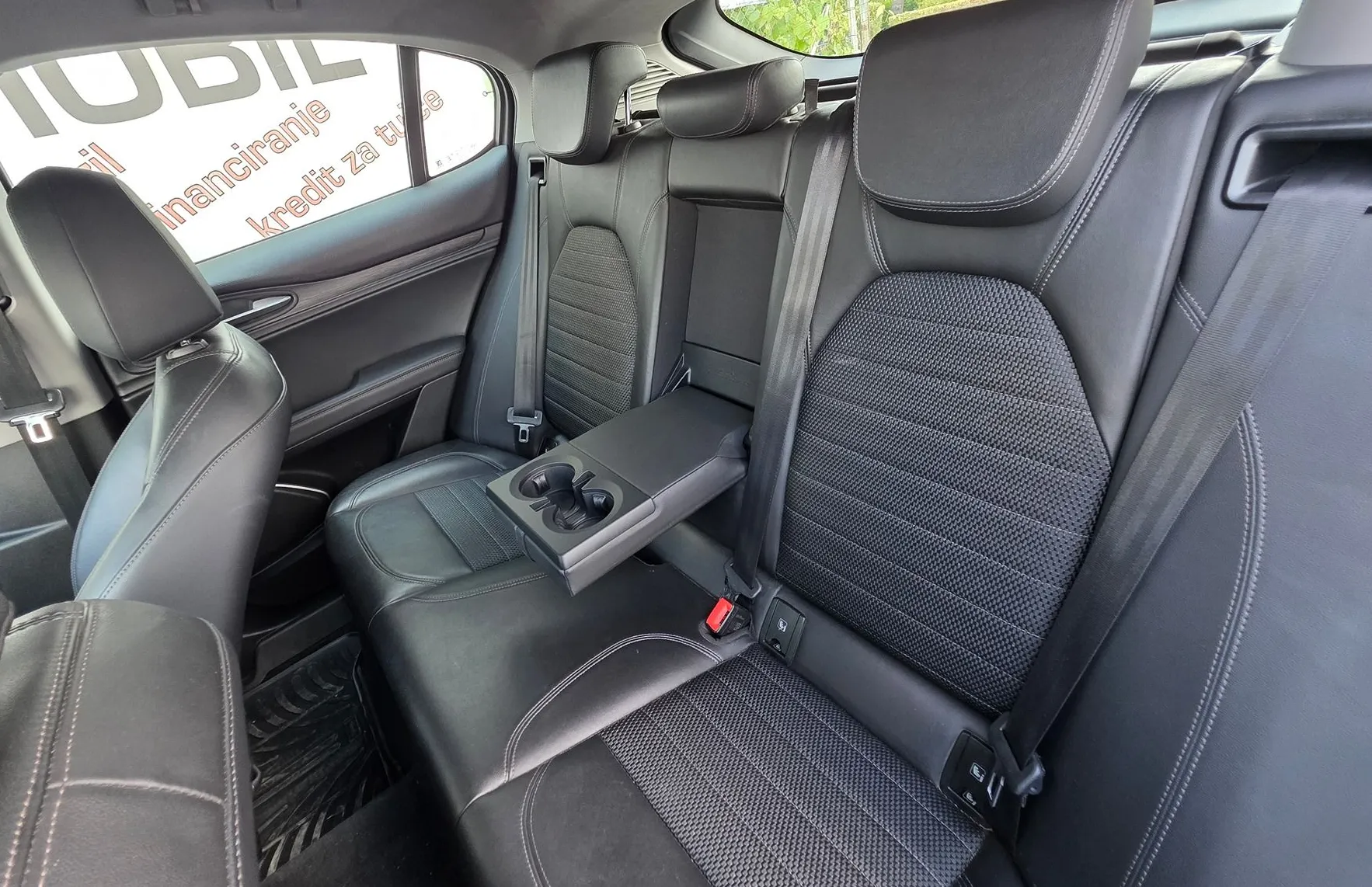 Zunanja slika - Alfa Romeo Stelvio - 2.2 DIESEL 180 AVT. LED-ALU PALTIŠČA-NAVI - 12