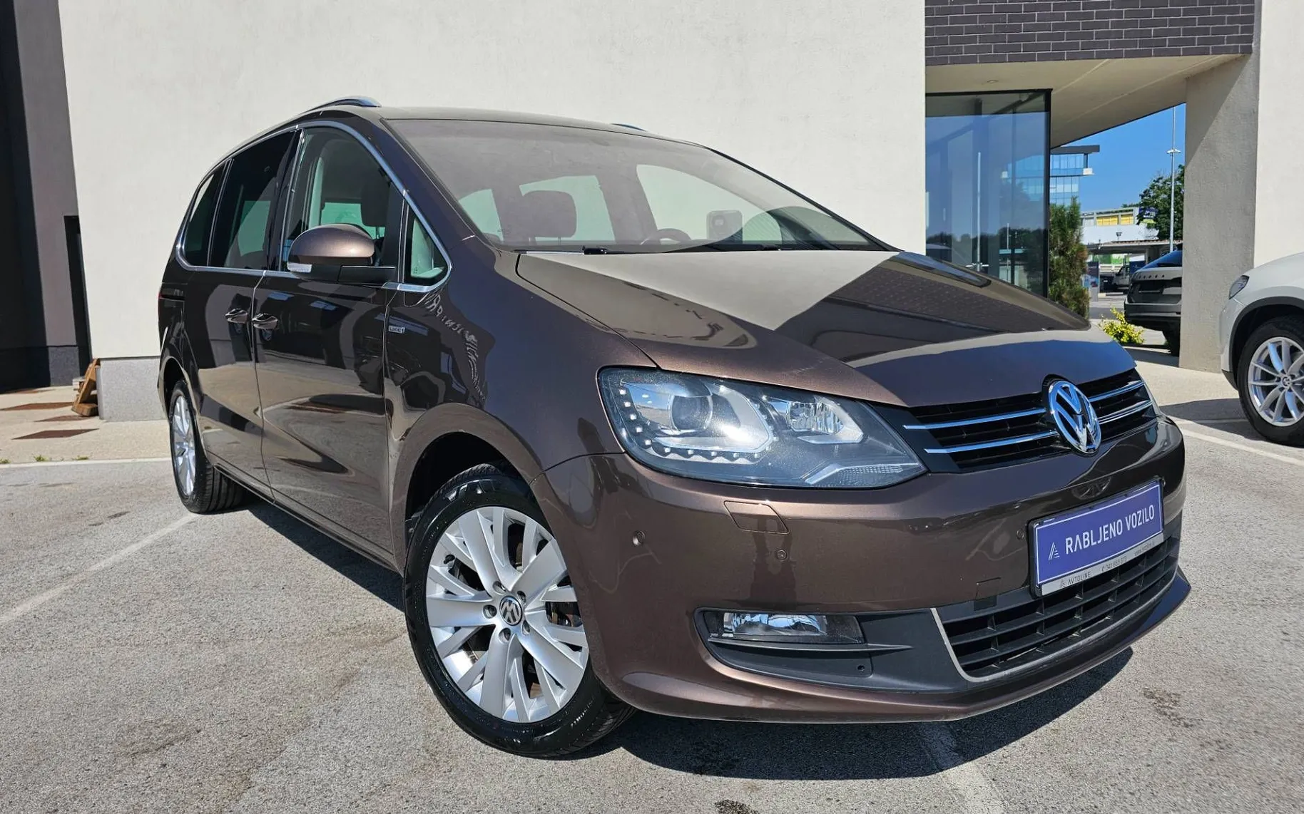 Zunanja slika - VW Sharan - 2.0 TDI CL 103kW XENON.KLJUKA.EL.VRAT.EL.PRTLAŽN.. - 4