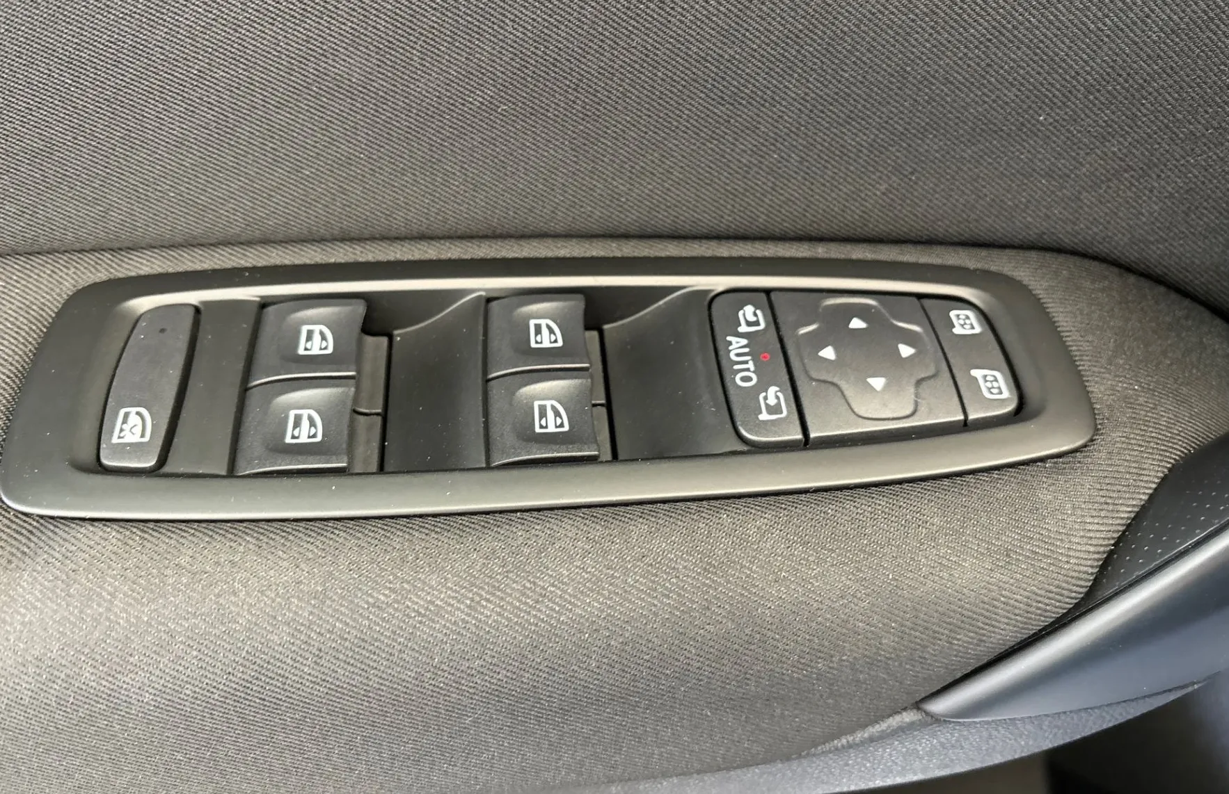 Zunanja slika - Renault Mégane - Megane INTENS Blue dCi 115 EDC - 18