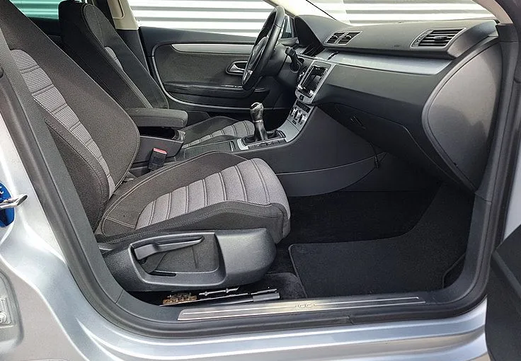 Zunanja slika - Volkswagen CC - 2.0 TDI+VELIKI SERVIS-2X LED+XENON-NAVI-5 SEDEŽEV - 9