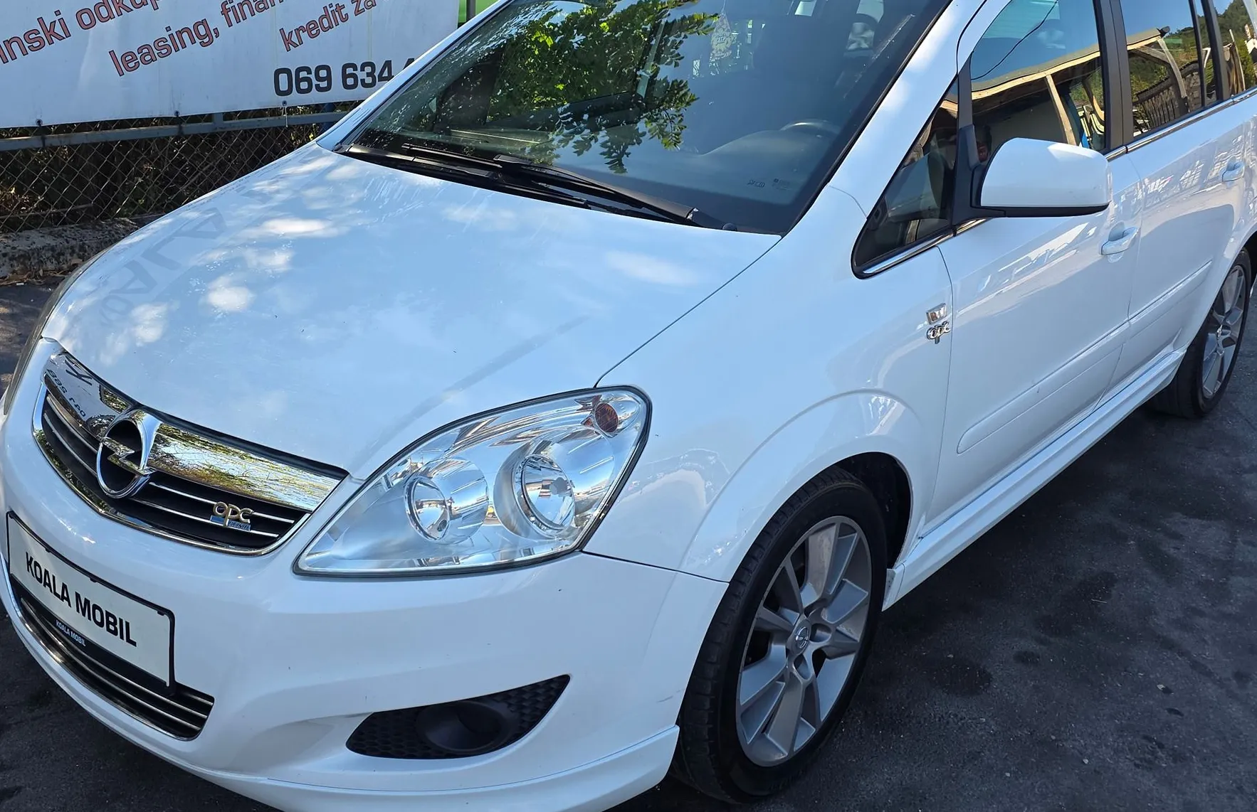 Zunanja slika - Opel Zafira - Enjoy 1.7 CDTI 7 SEDEŽEV-KLIMA-SLOVENSKA-2.LASTNIK - 8