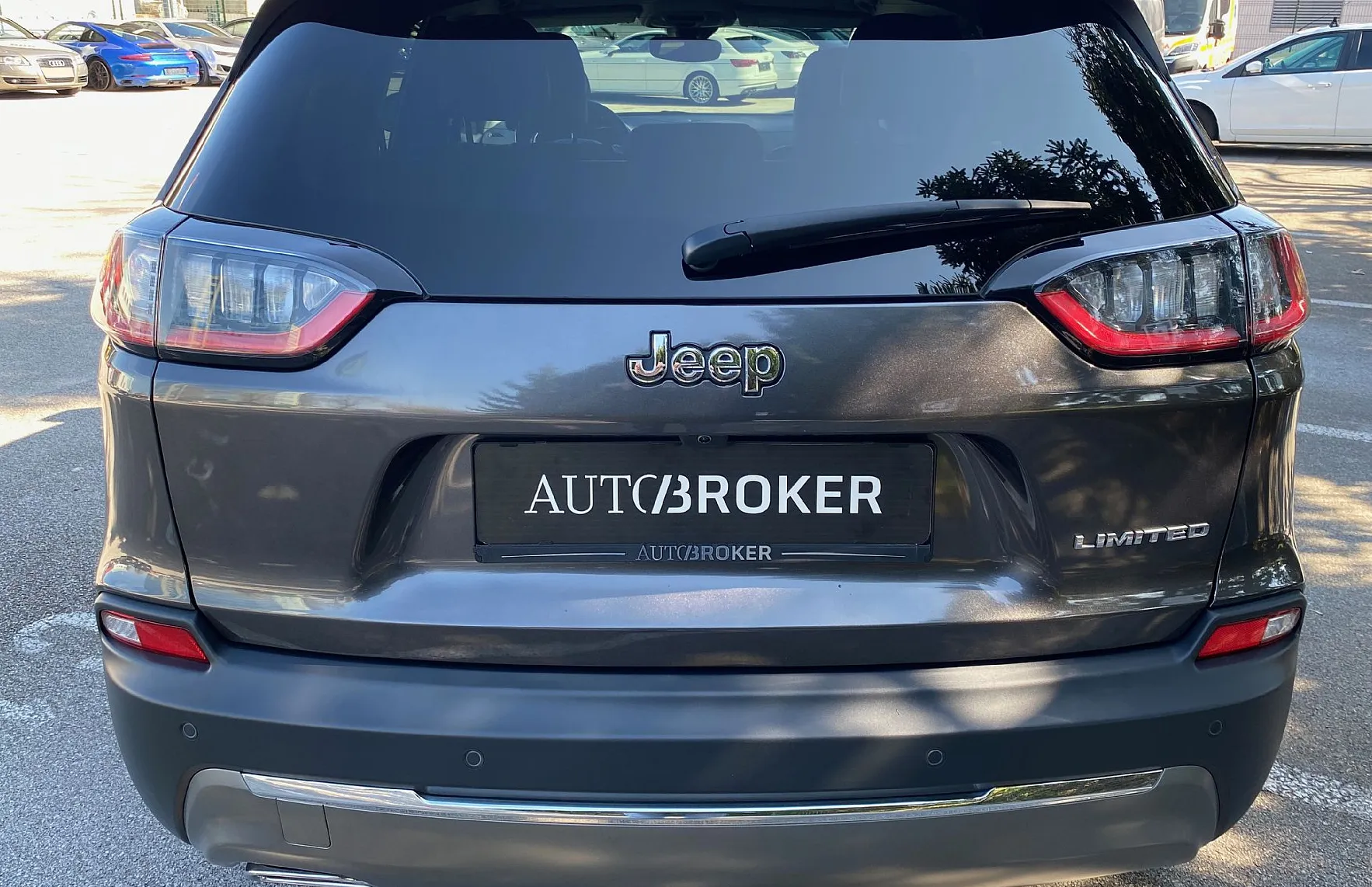 Zunanja slika - Jeep Cherokee - 2.2 MJ Limited ACC VENTsedeži  NAVI PDC KAM AKCIJA - 5