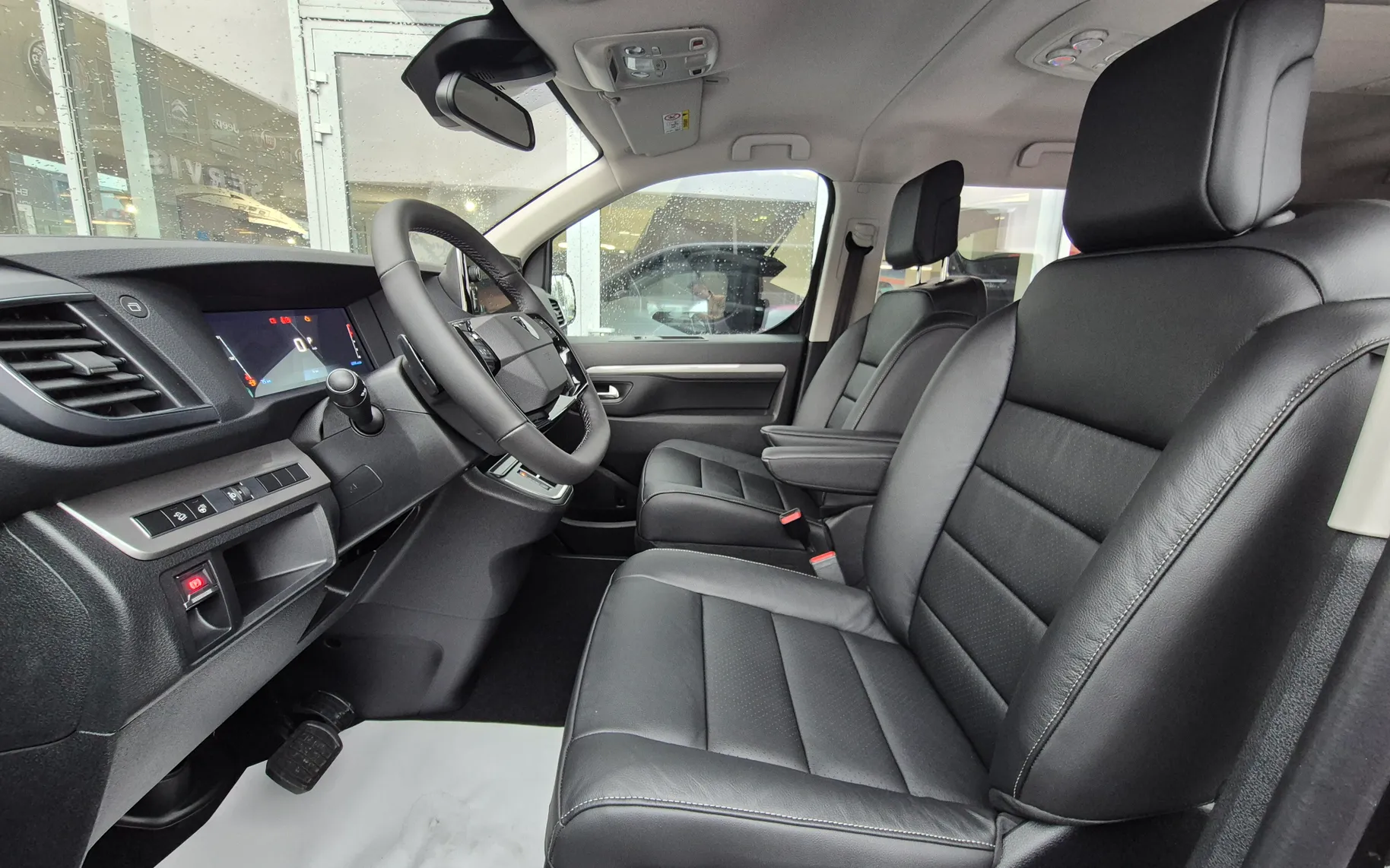 Zunanja slika - Peugeot Traveller - L2 Business Vip 2.2 B-HDI 180 EAT8 - 4