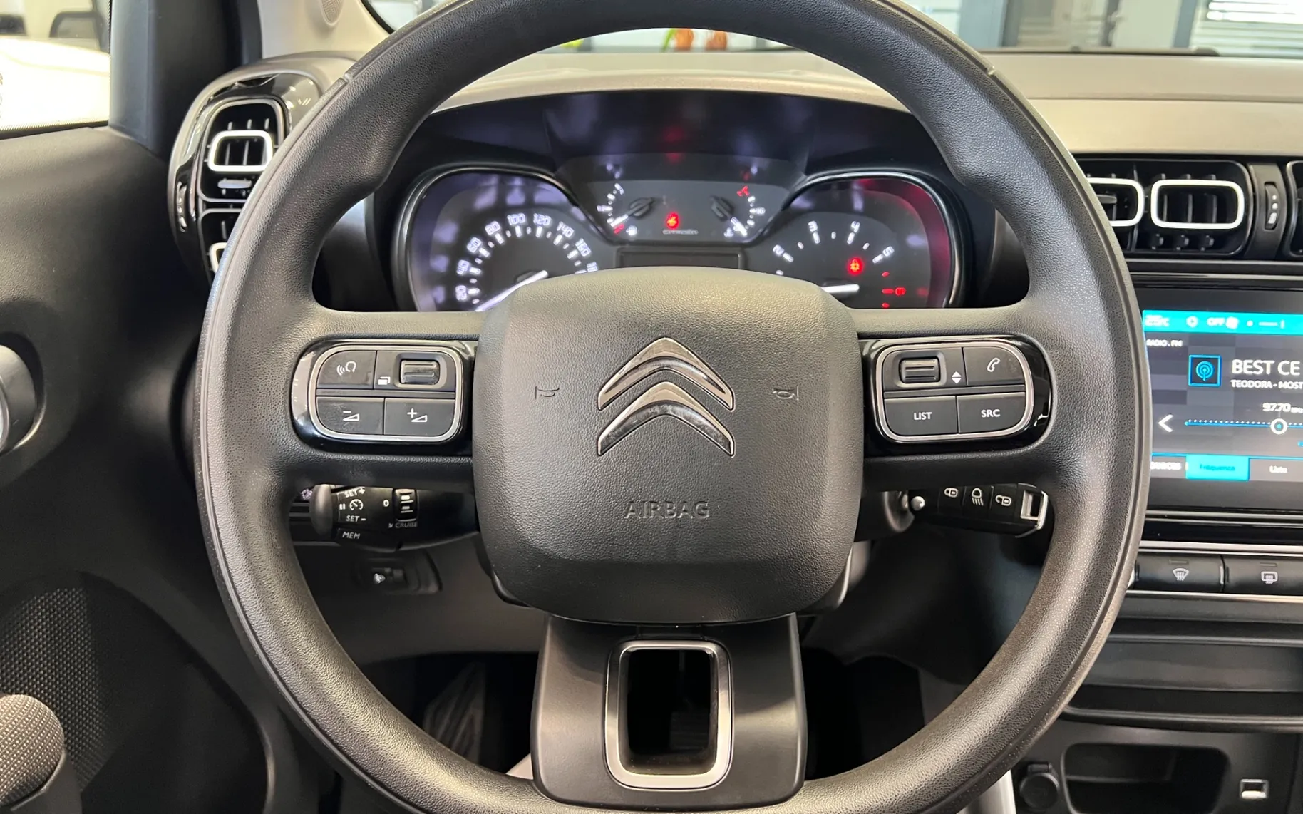 Zunanja slika - Citroën C3 - Aircross 1,2 PureTech 110 Feel - 12