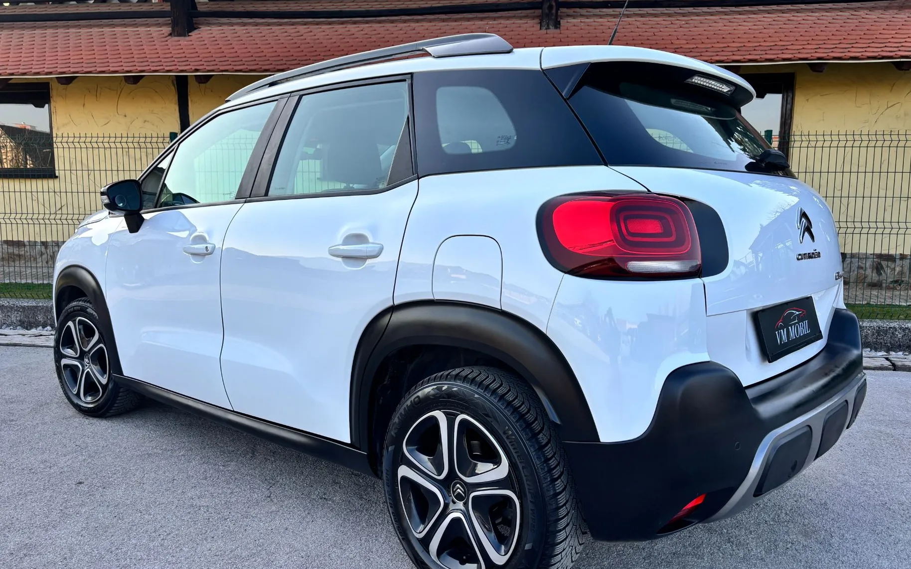 Zunanja slika - Citroën C3 - Aircross 1,5 BlueHDi 100 Feel--LED-NAVI-VELIKI SERVIS-JAMSTVO - 5