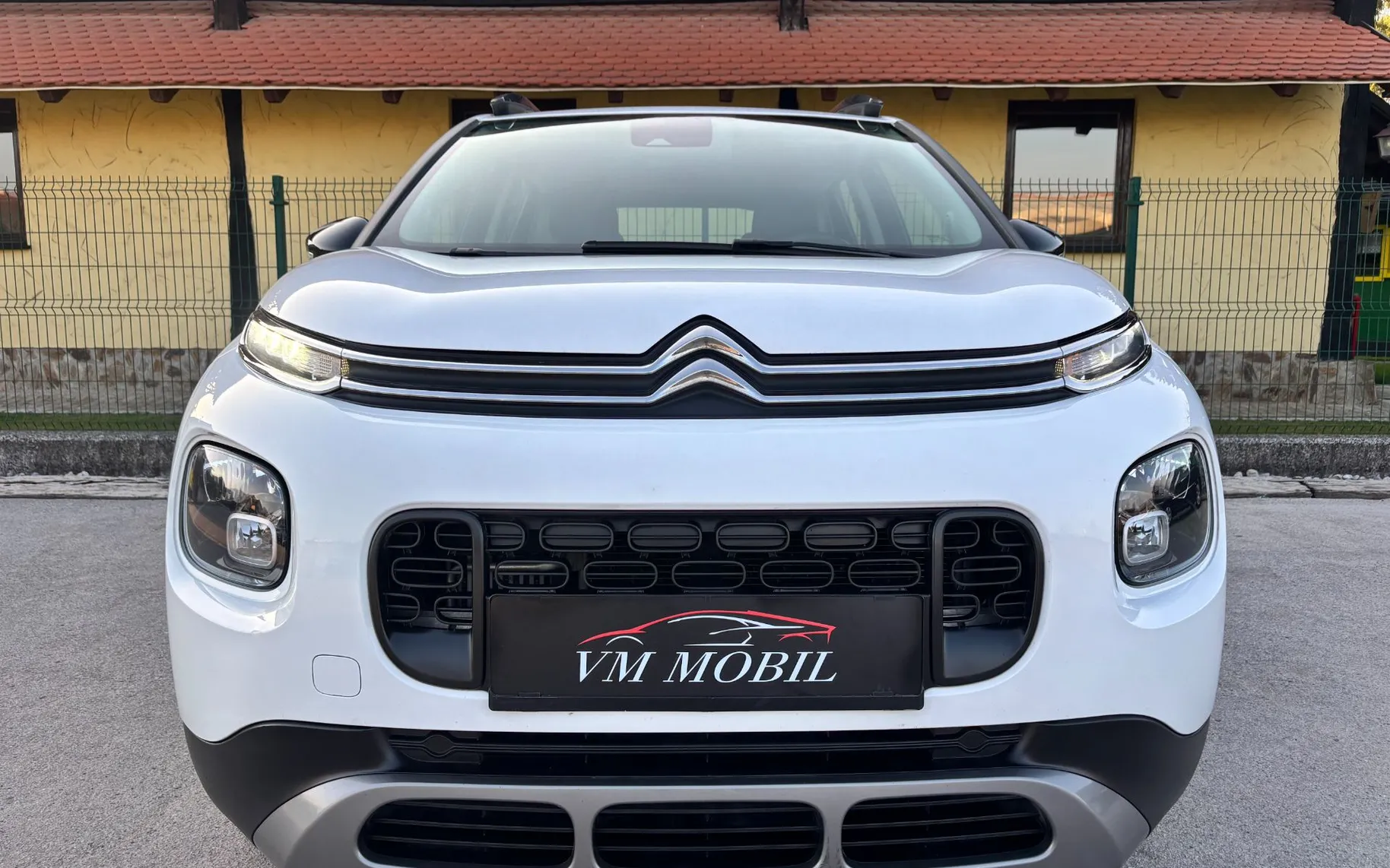 Zunanja slika - Citroën C3 - Aircross 1,5 BlueHDi 100 Feel--LED-NAVI-VELIKI SERVIS-JAMSTVO - 2