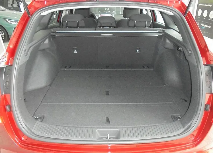 Zunanja slika - Hyundai i30 Wagon - 1.5 T-GDI 140 STYLE°alu 16° Winter° RAC° ZALOGA - 9