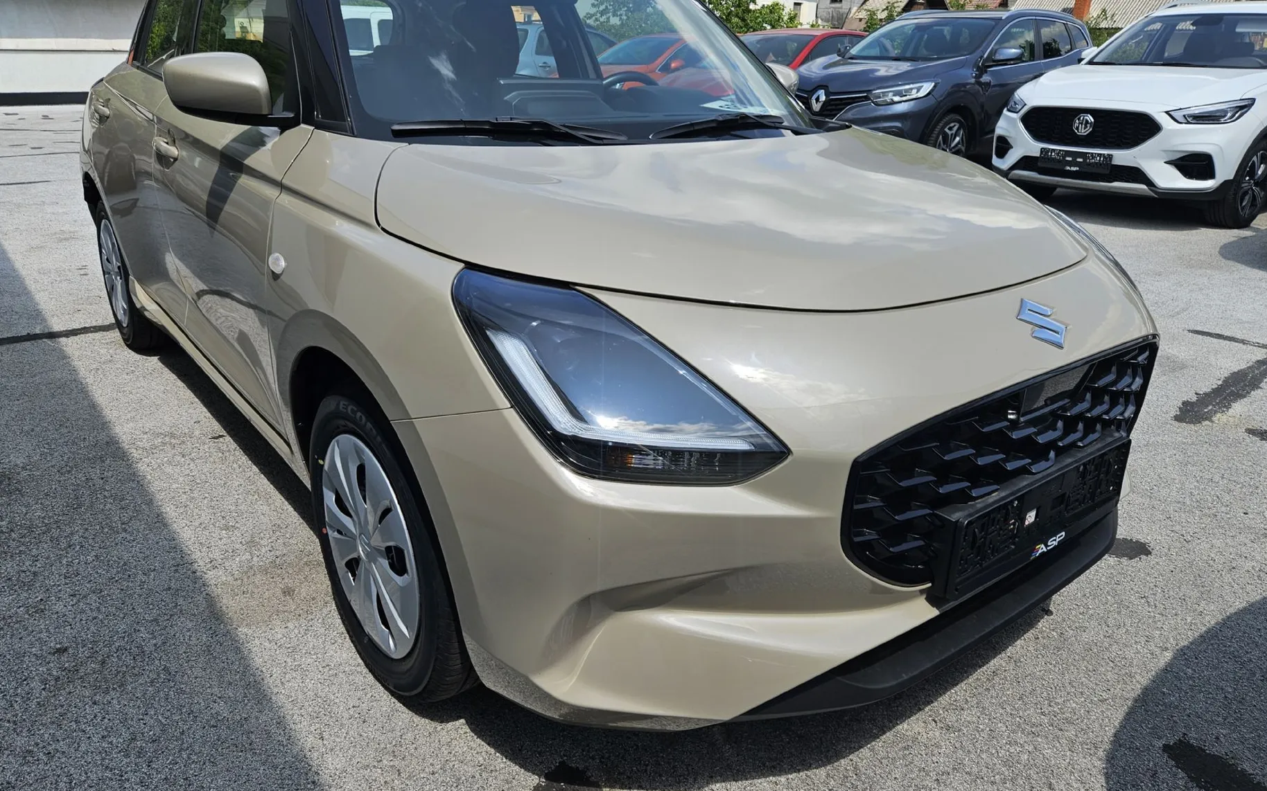 Zunanja slika - Suzuki Swift - 1.2 HIBRID COMFORT - 2