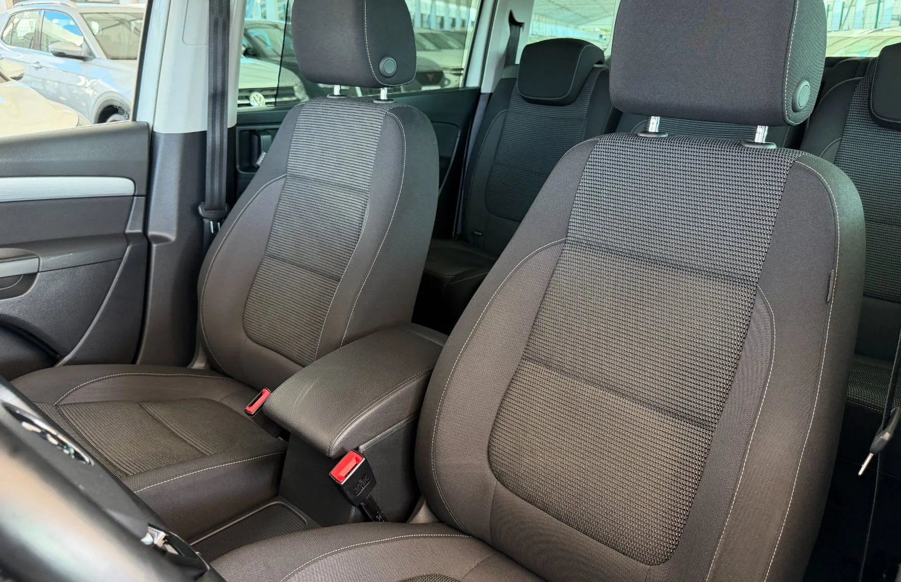 Zunanja slika - Volkswagen Sharan - Life 2.0 TDI DSG - 7 SEDEŽEV - SLO POREKLO - 9