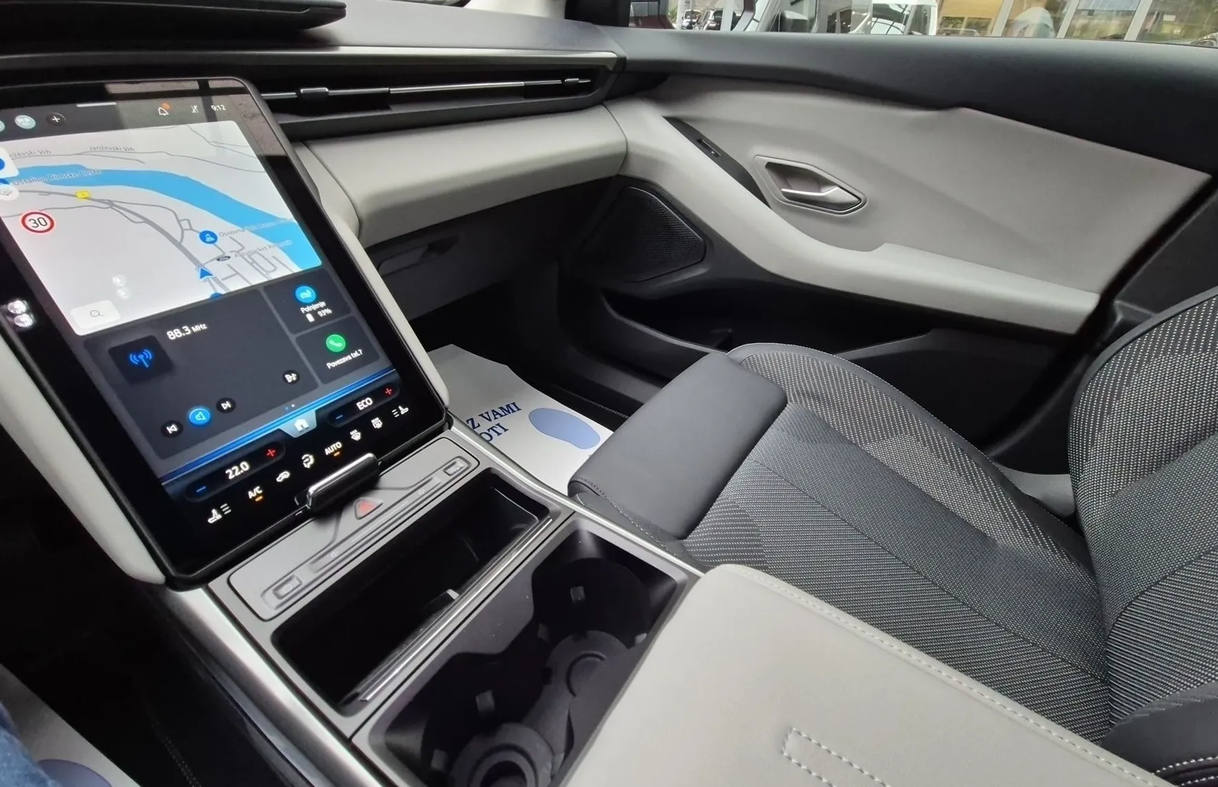 Zunanja slika - Ford Explorer - EV STYLE 52 kWh 170PS RWD - 18
