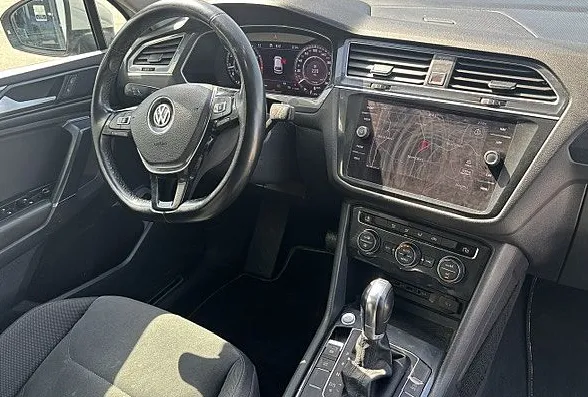 Zunanja slika - Volkswagen Tiguan Allspace - 1.4 TSI ACT BMT . LED žarometi. Radarski tempomat - 11