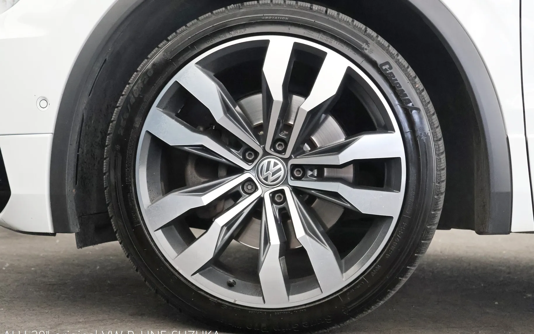 Zunanja slika - Volkswagen Tiguan - 2.0 TDI 4-Motion DSG R-Line - 18