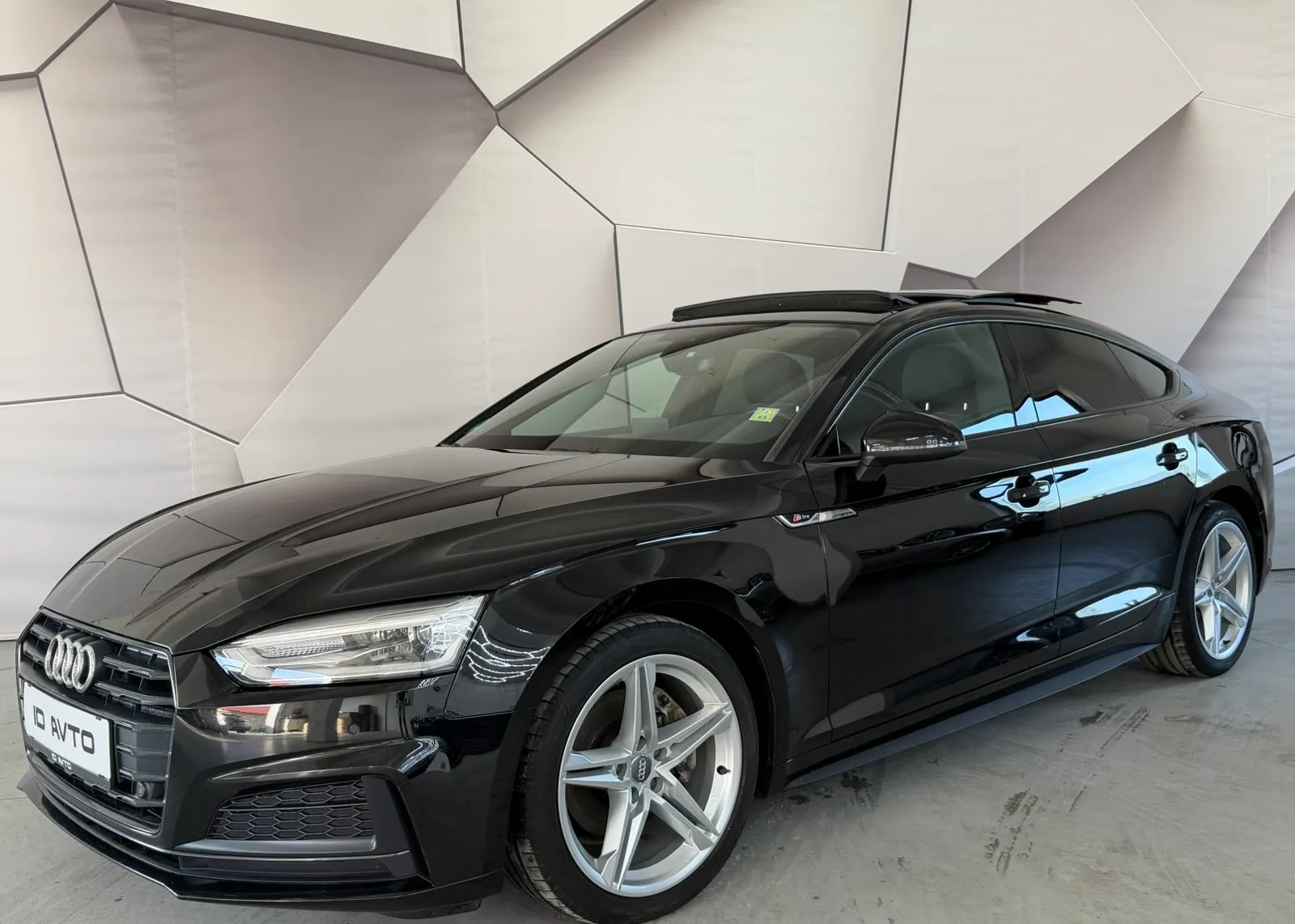 Zunanja slika - Audi A5 - Sportback 2,0 TDI Sport S tronic - 2