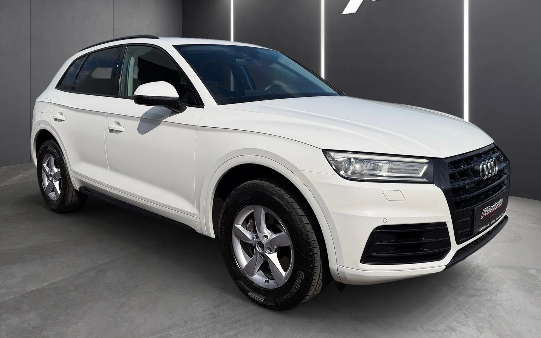 Zunanja slika - Audi Q5 - 2.0 TDI Quattro Advanced-B O-Vlečna kljuka-Keyle.. - 2