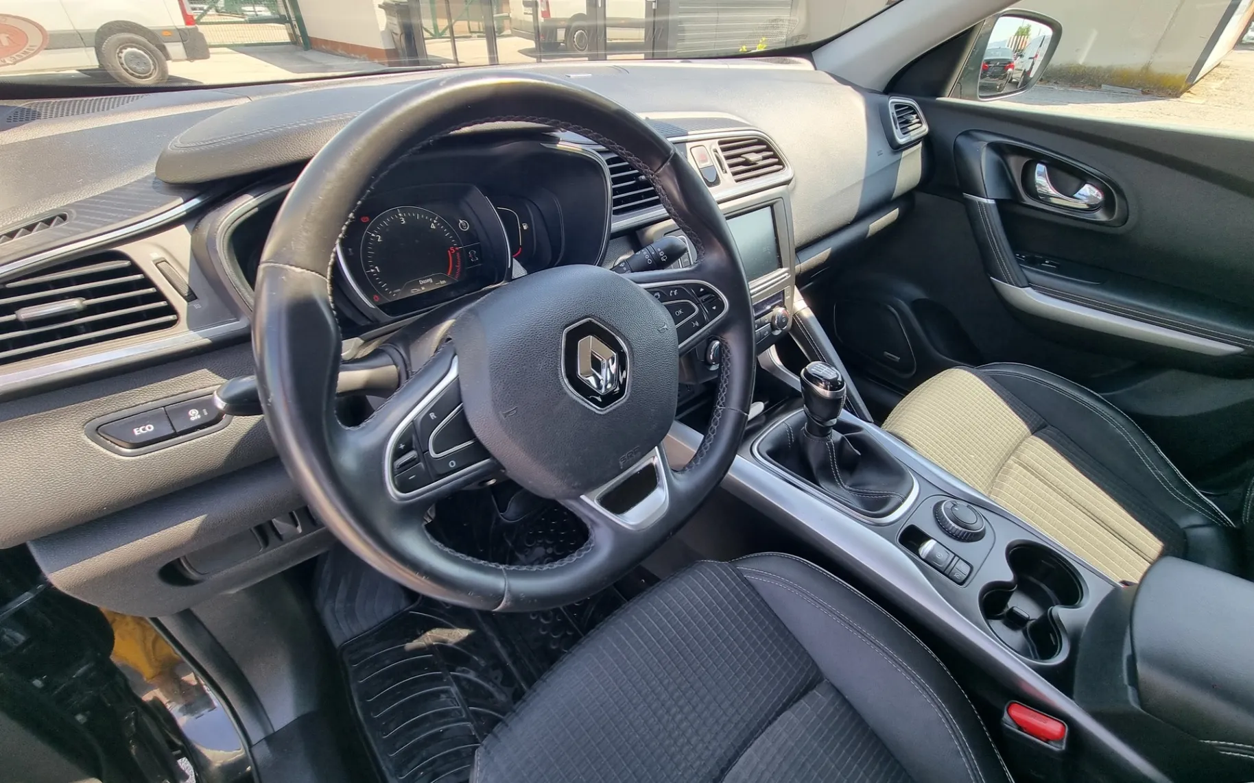 Zunanja slika - Renault Kadjar - Energy dCi 130 Bose 4WD, SLO, NAVI, KAMERA - 9