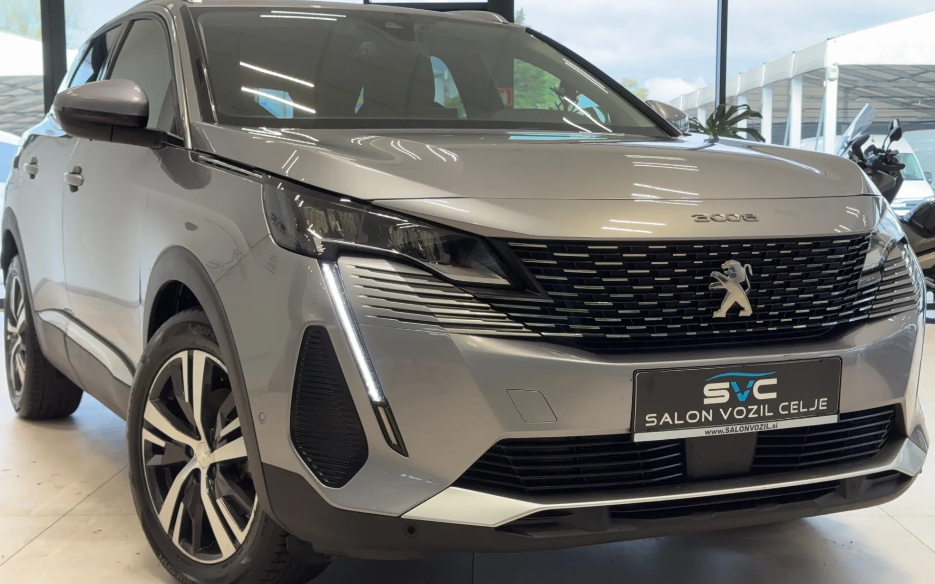 Zunanja slika - Peugeot 3008 - 1,2-130KM-ALLURE-AUT-FUL-LED-VIRTUAL-KAMERA-KEYLES - 5