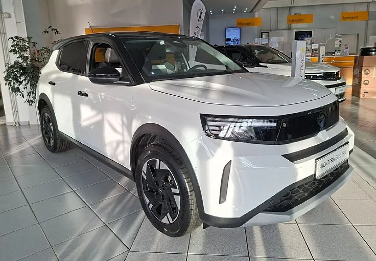 Zunanja slika - Opel Frontera - Elektro GS 54kWh - 2