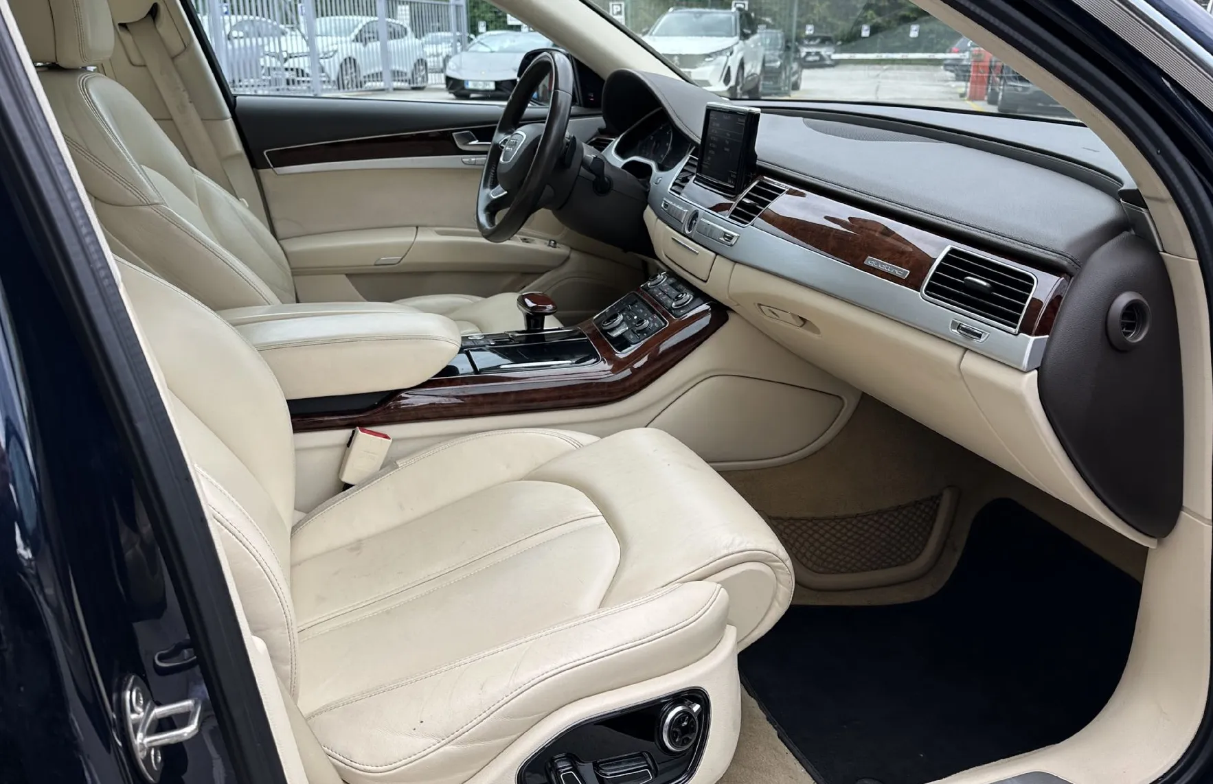 Zunanja slika - Audi A8 - 3.0 TDI quattro - 10