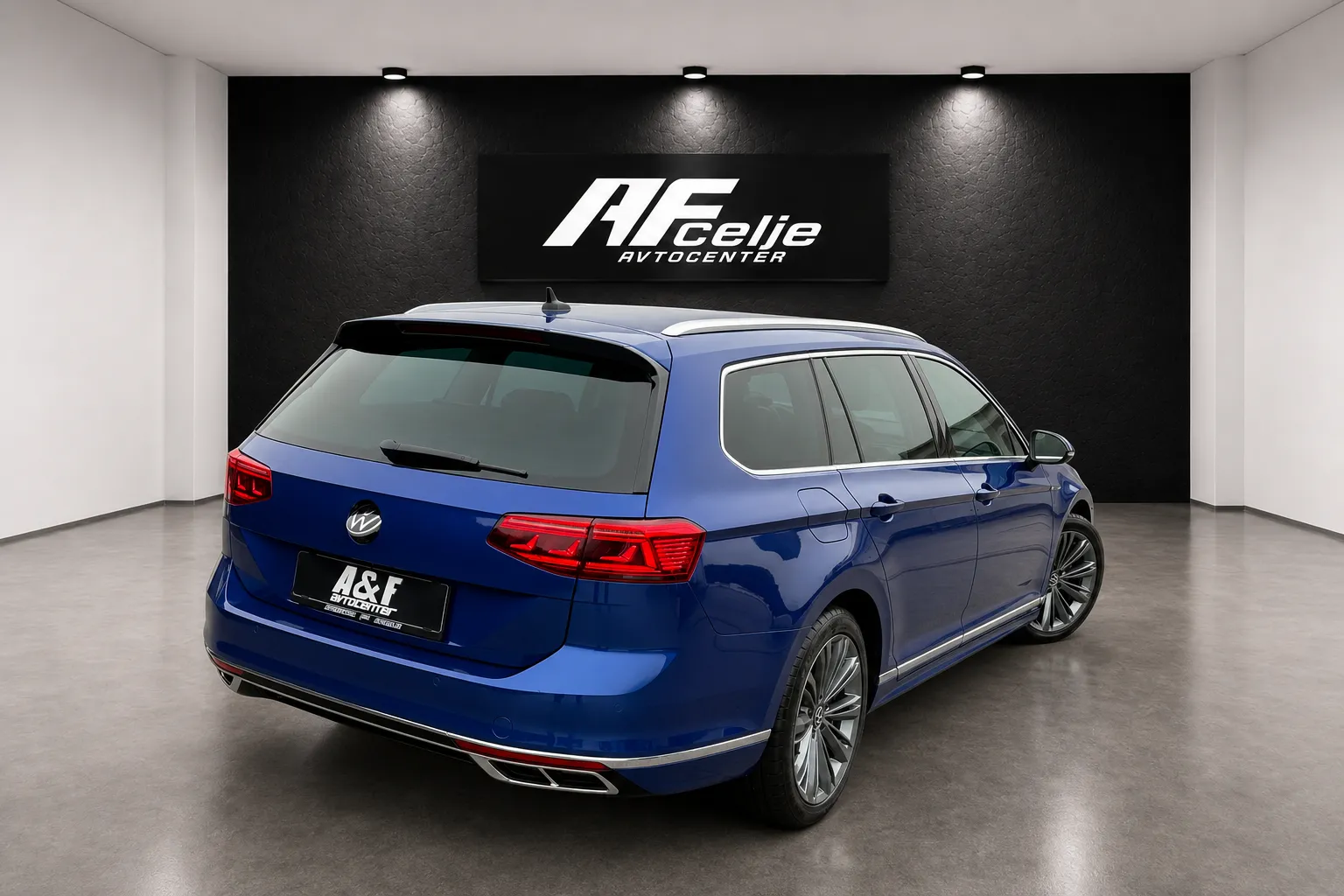 Zunanja slika - Volkswagen Passat Variant - 2.0 TDI-DSG-2X R LINE-LIZING ZA TUJCE-FUL LED- - 4
