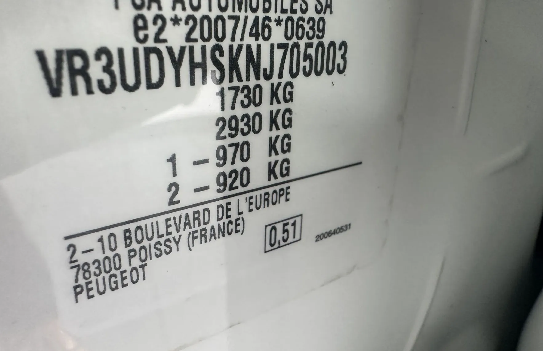 Zunanja slika - Peugeot 2008 - 1.5 BLUEHDI 130 ACTIVE.KAMERA.NAVI.LED.SAMO 90.000 - 16