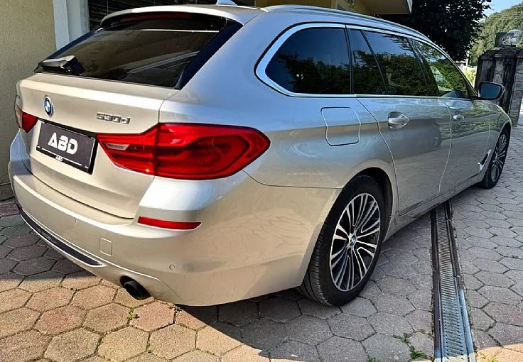 Zunanja slika - BMW Serija 5 - Touring: 530d Xdrive individual Led radar memory kamera - 6