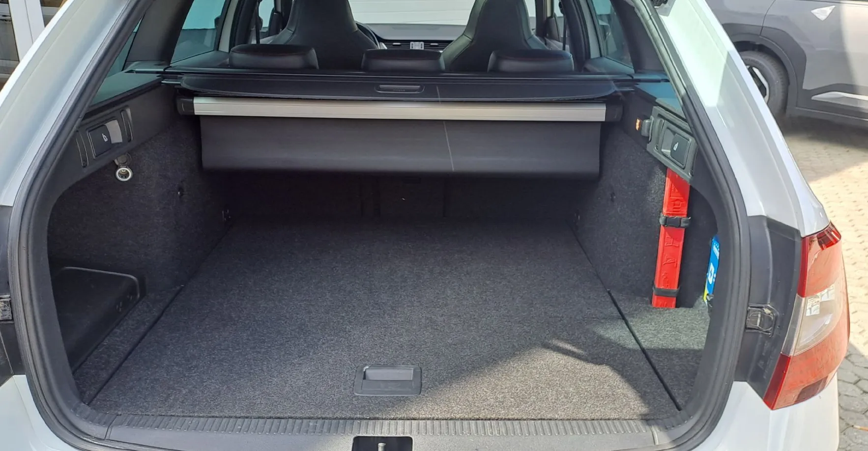 Zunanja slika - Škoda Octavia - RS 2.0 TDI 4x4 DSG 135 kW - 15