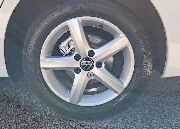 Zunanja slika - VW Golf - Variant 2.0 TDI Life 85kW-115KM DSG - 12