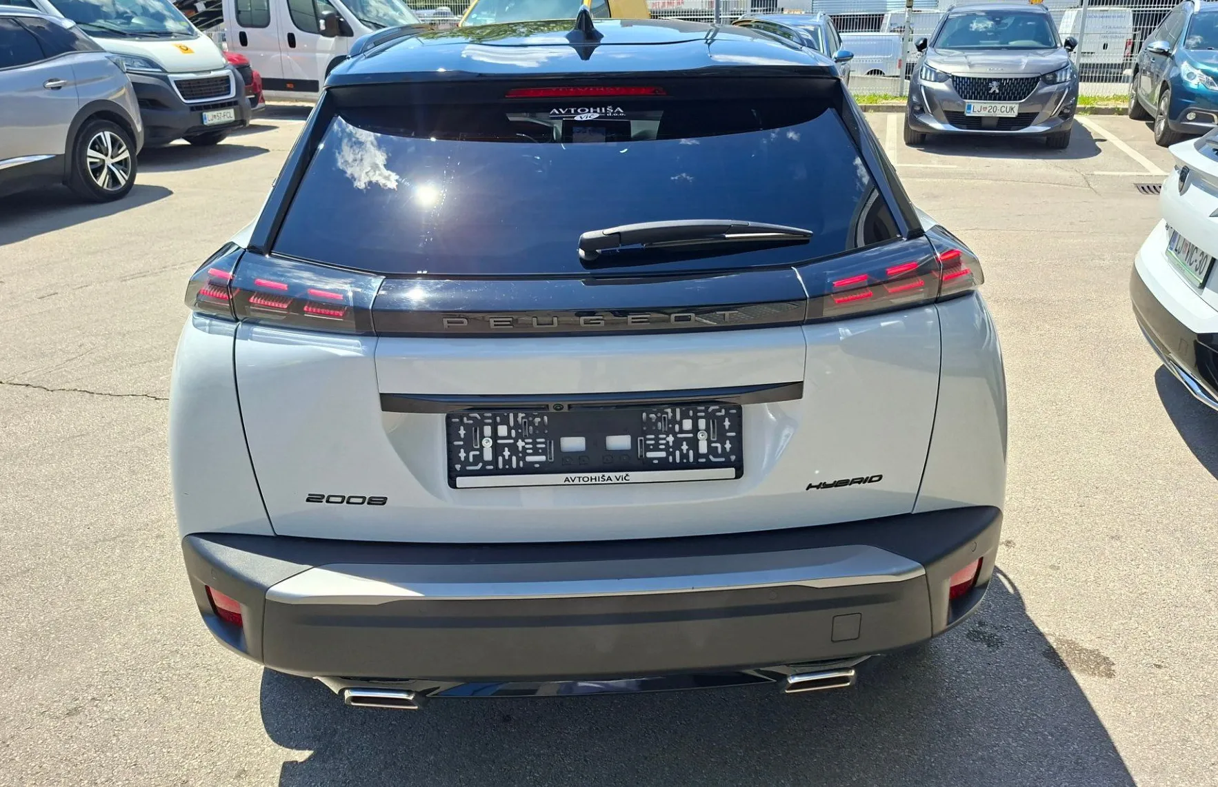 Zunanja slika - Peugeot 2008 - 1.2 MHEV  136  145 GT Avt. + EL. SEDEŽI +ALKANTARA - 3