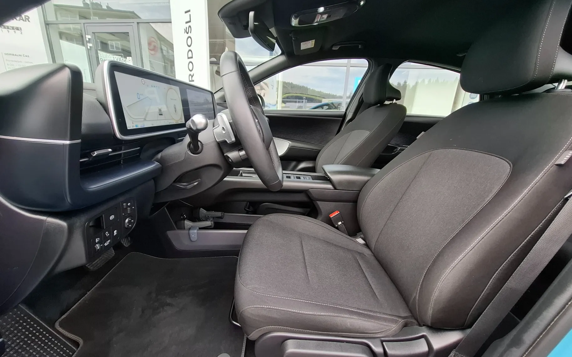 Zunanja slika - Hyundai Ioniq - 6 EV 53 kWh - 3.000€ SUBVENCIJE + BOGATA OPREMA - 11