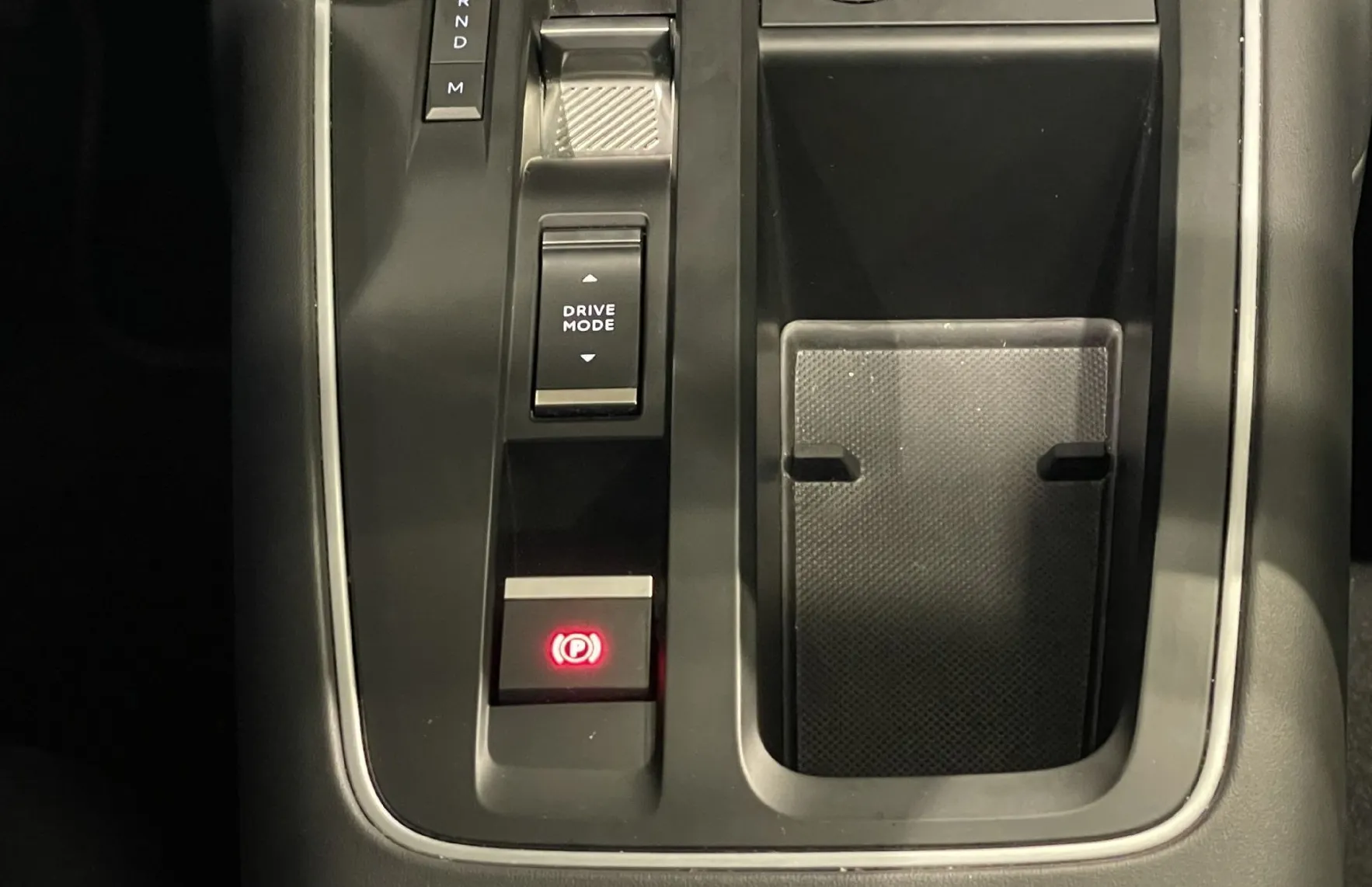Zunanja slika - Citroën C5 Aircross - 1.LASTNIK-KEYLESS-NAVIGACIJA-360KAMERA-RADAR-LED - 15