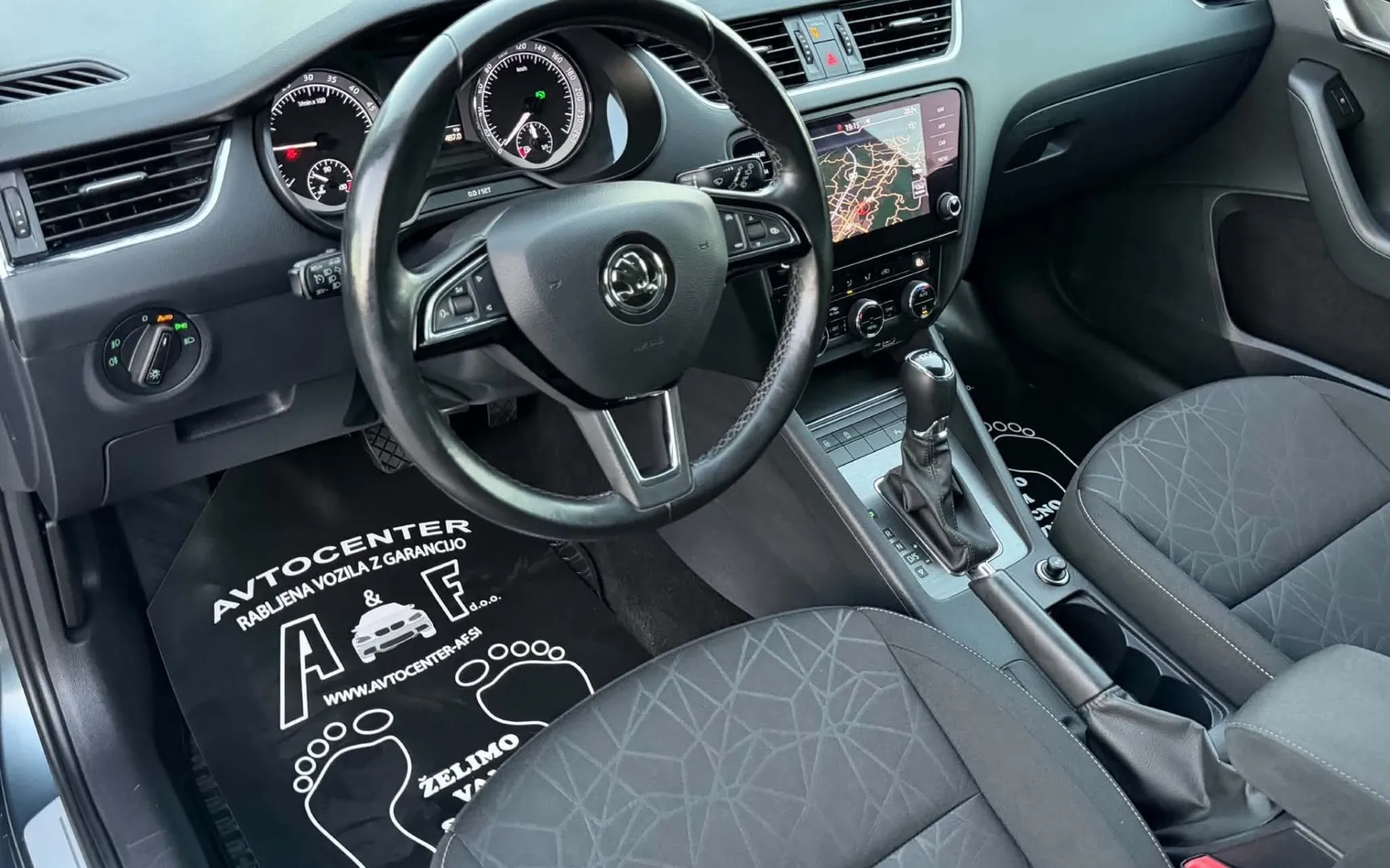Notranja slika - Škoda Octavia - 2.0 TDI-DSG-XENON+LED-175.000km-LIZING ZA TUJCE-.. - 10