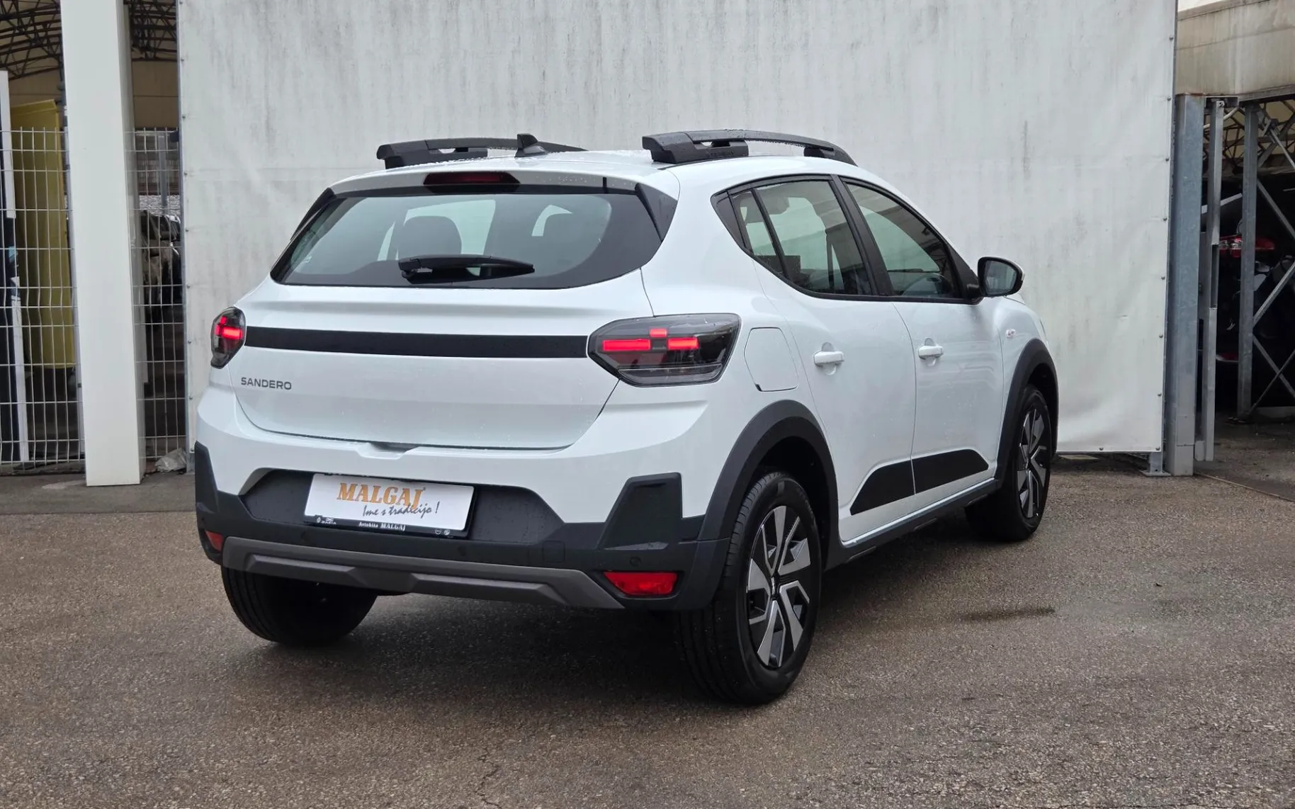Zunanja slika - Dacia Sandero - Stepway Expression TCe110+6 LET JAMSTVA - 15