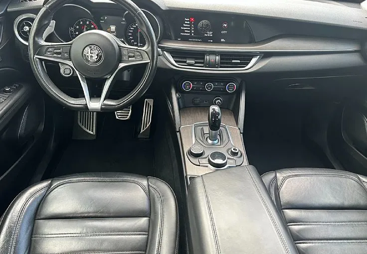 Zunanja slika - Alfa Romeo Stelvio - Q4 2.0 Turbo 280 First Edition Avt. - 8