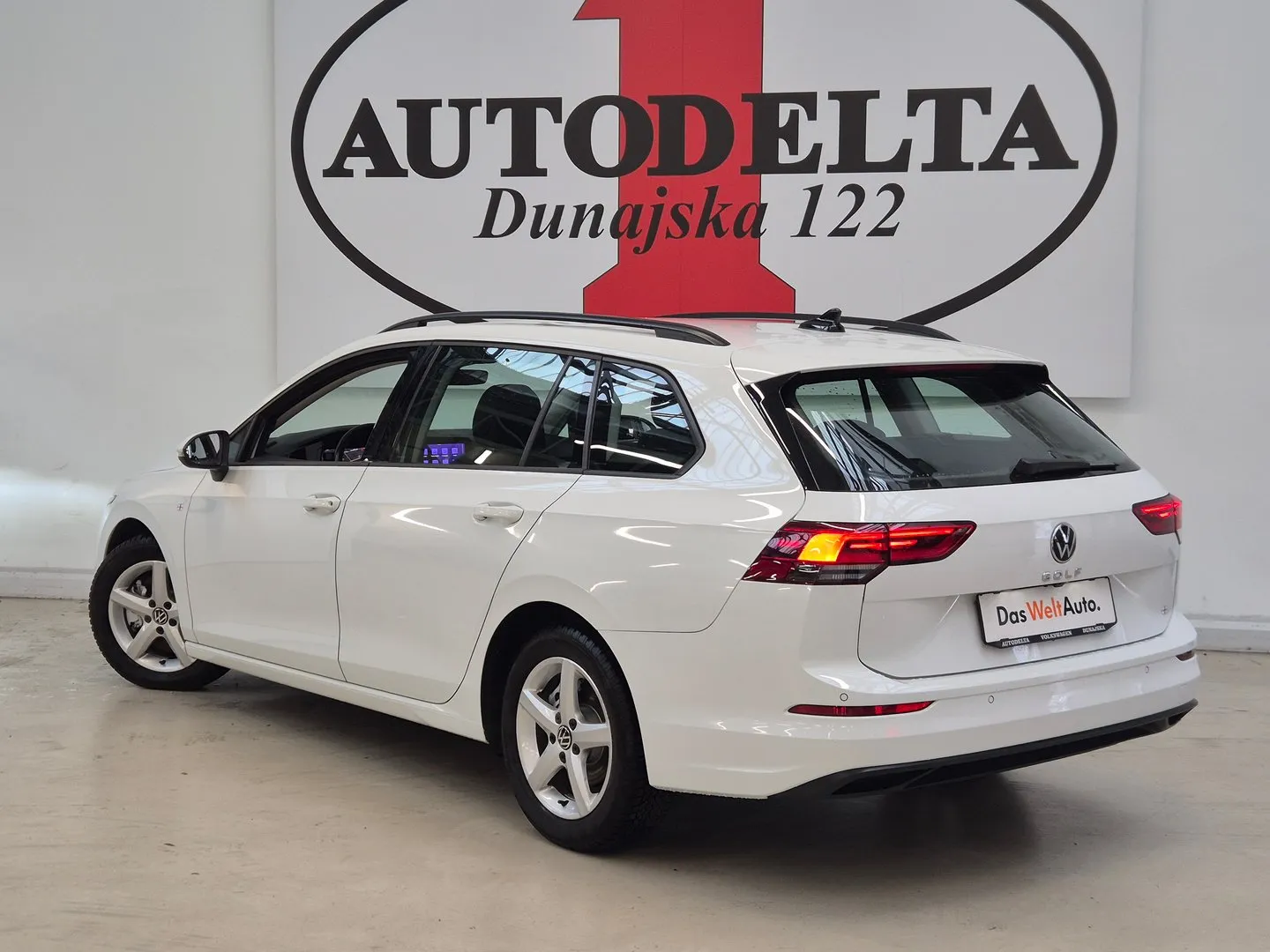 Zunanja slika - Volkswagen Golf - Variant Life 2.0 TDI DSG - 4
