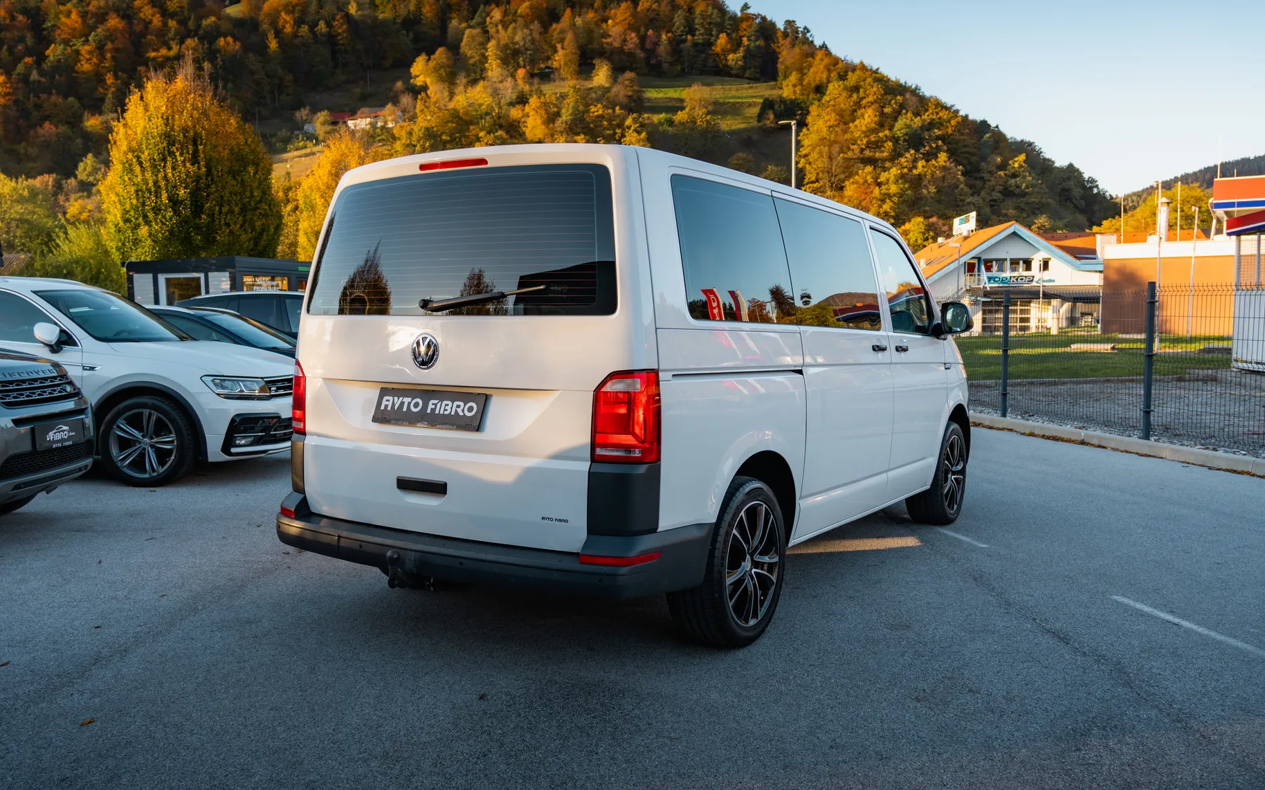 Zunanja slika - Volkswagen Transporter - T6 Kombi 7+1 2.0 TDI - 4