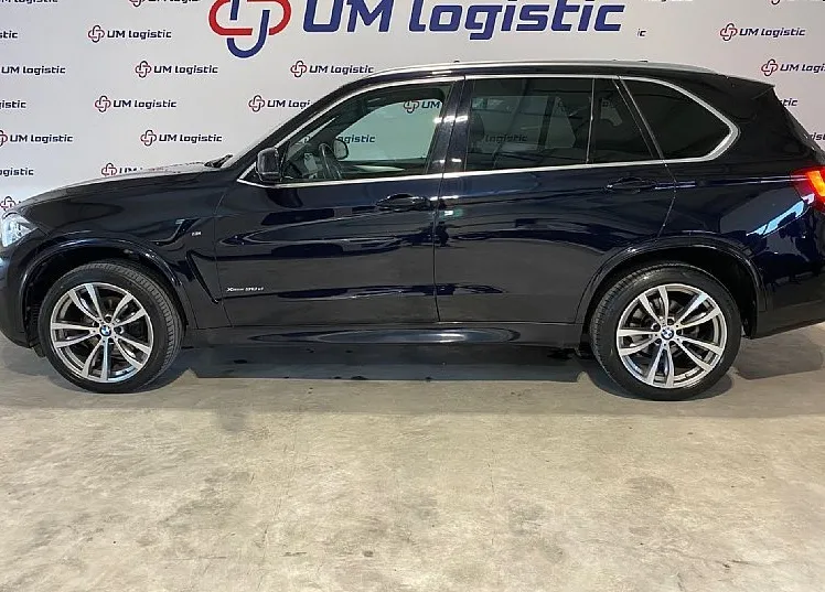 Zunanja slika - BMW X5 - serija : xDrive30d - SLO - 1. LASTNIK - 7
