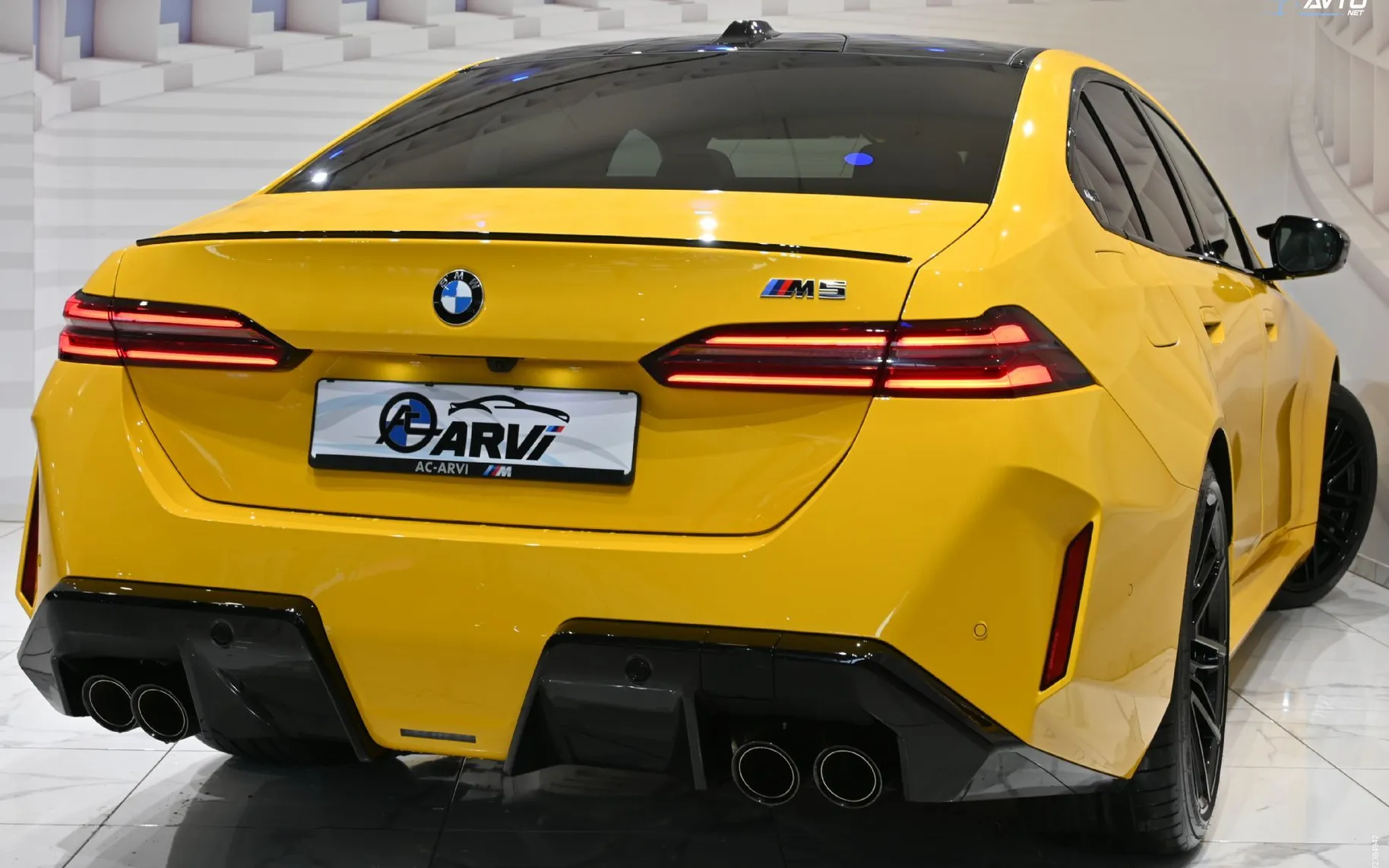 Zunanja slika - BMW Serija 5 - BMW M5 AUT. - 4