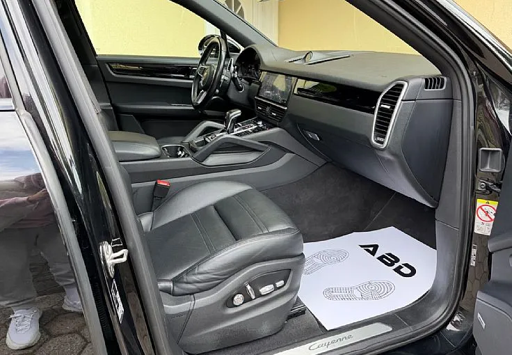 Zunanja slika - Porsche Cayenne - Coupe 3.0 V6 MATRIX PANO 360 BOSE ALU21 MEMORY BLACK - 9