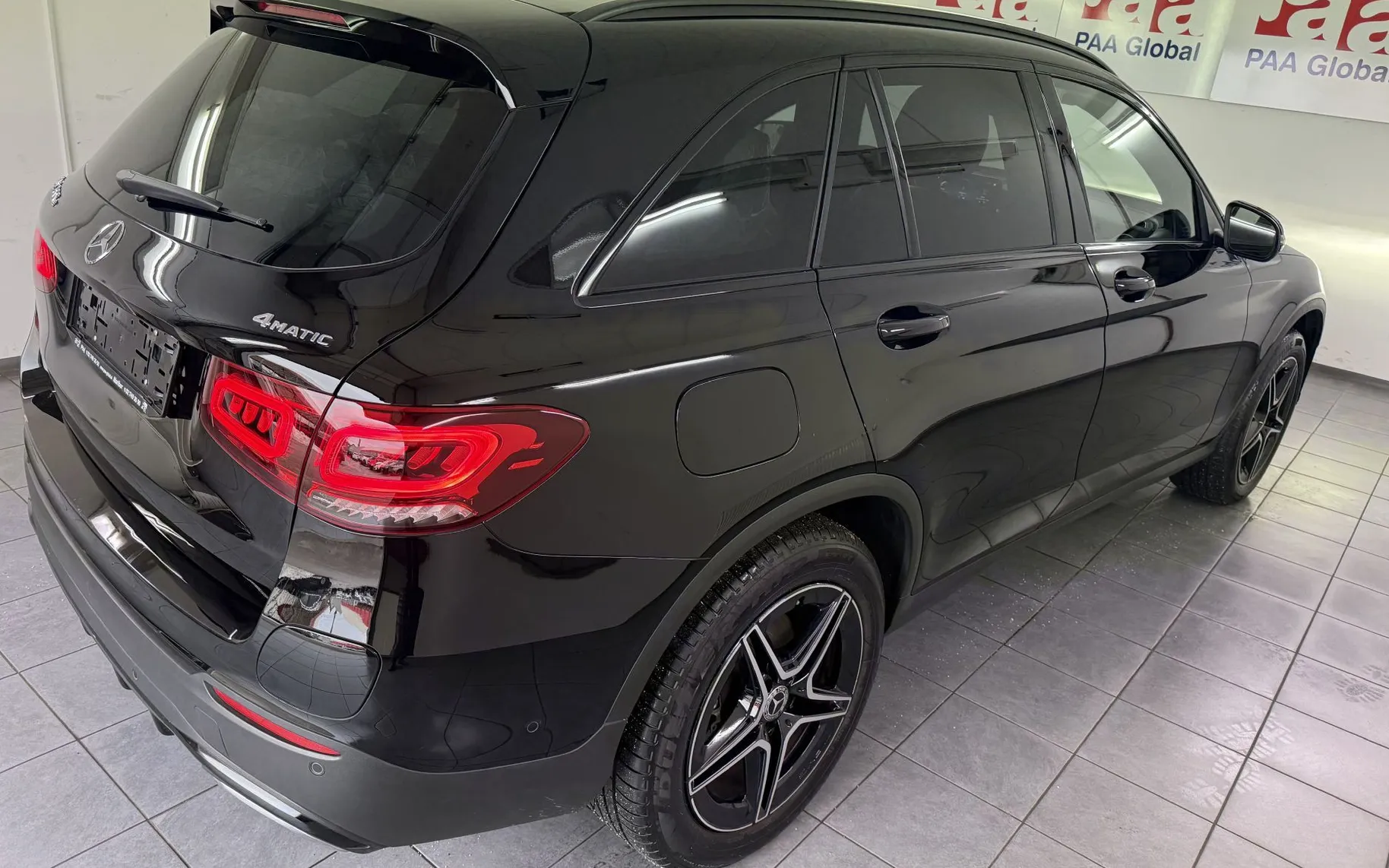 Zunanja slika - Mercedes-Benz GLC-Razred - GLC 300 e 4MATIC AMG.NEMŠKI+4ALU.USNJE.LED.KAMERA - 5
