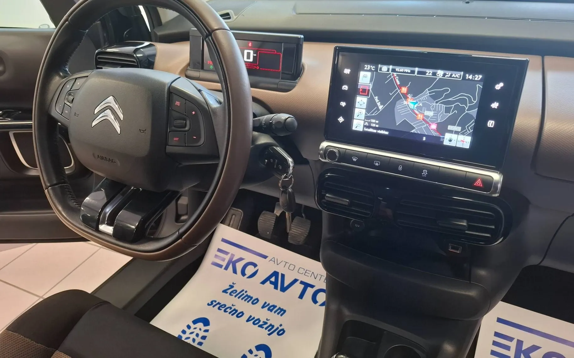 Zunanja slika - Citroën C4 Cactus - 1.2 VTi Live-KREDIT BREZ POLOGA- - 3