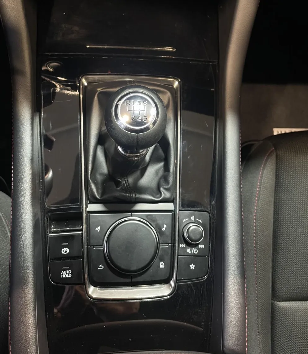 Zunanja slika - Mazda Mazda3 - HEAD UP-KEYLESS-VIRTUAL-NAVIGACIJA-KAMERA-ACC-LED - 13