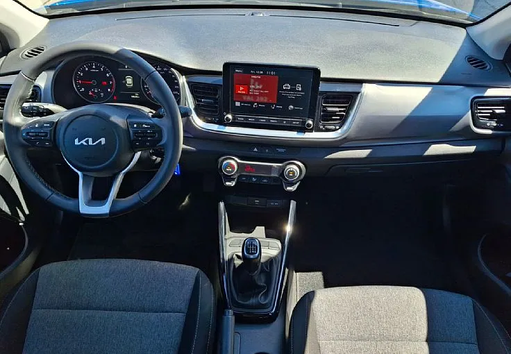 Zunanja slika - KIA Stonic - 1.0 T-GDi LX Urban 1. LASTNIK SLOVENSKO POREKLO - 8