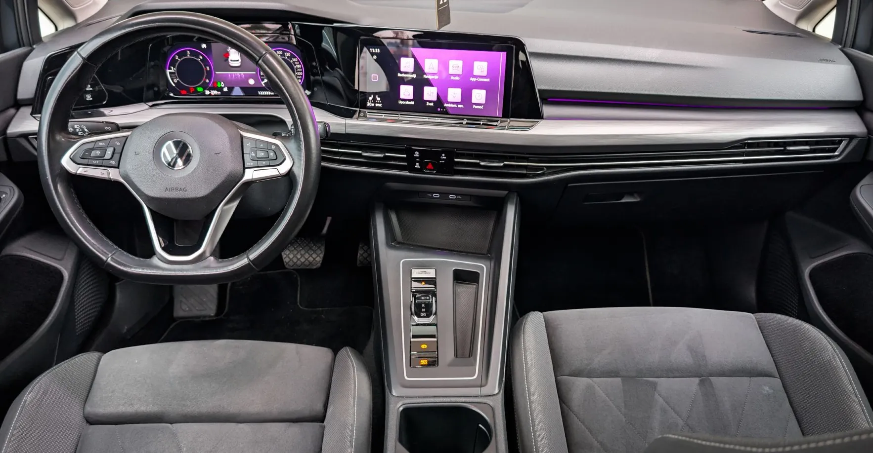 Zunanja slika - VW Golf - 2.0 TDI DSG Style matrič. LED Digital cockpit ACC - 10