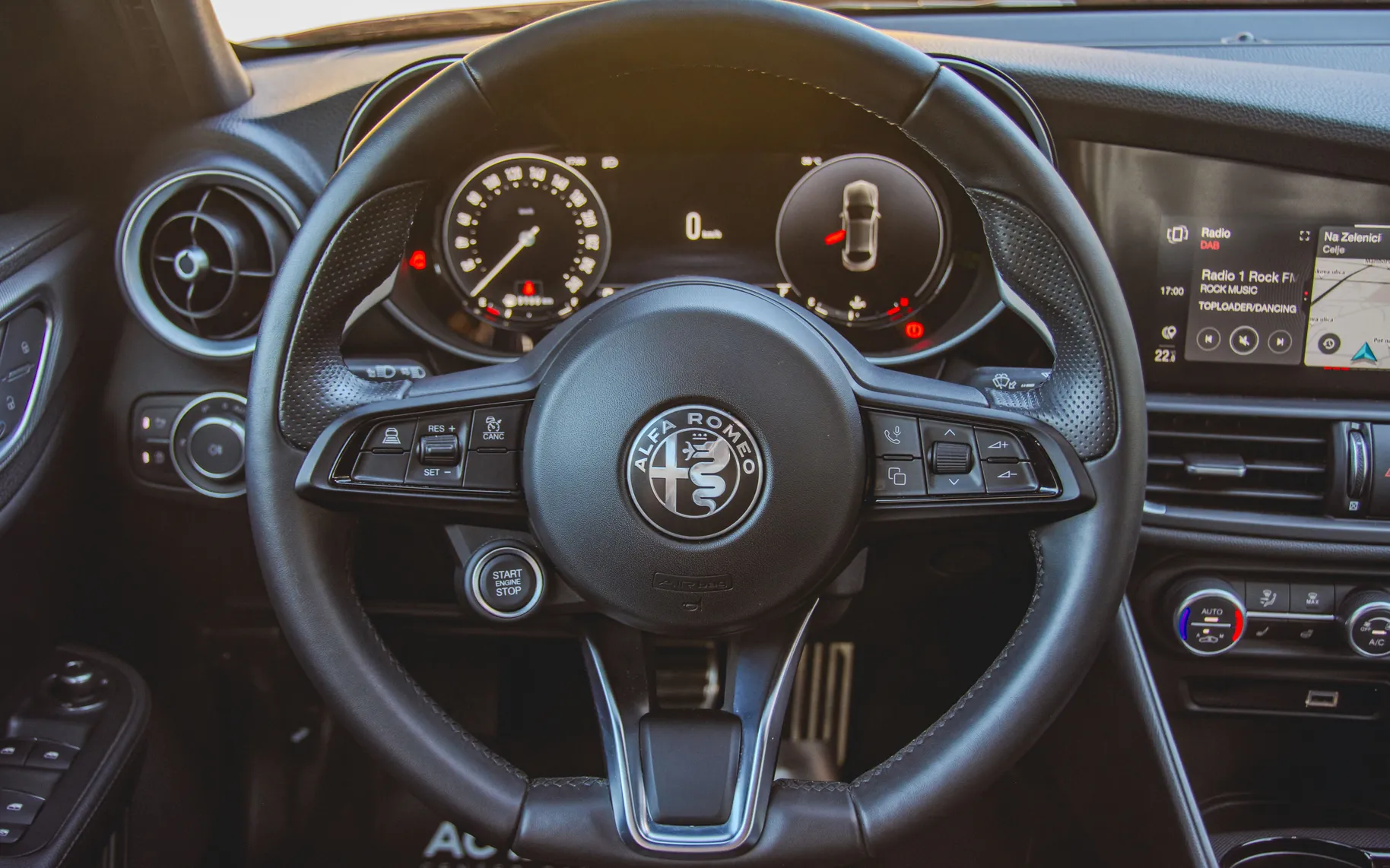 Zunanja slika - Alfa Romeo Giulia - AWD 2.0 Turbo 280 Veloce - 13