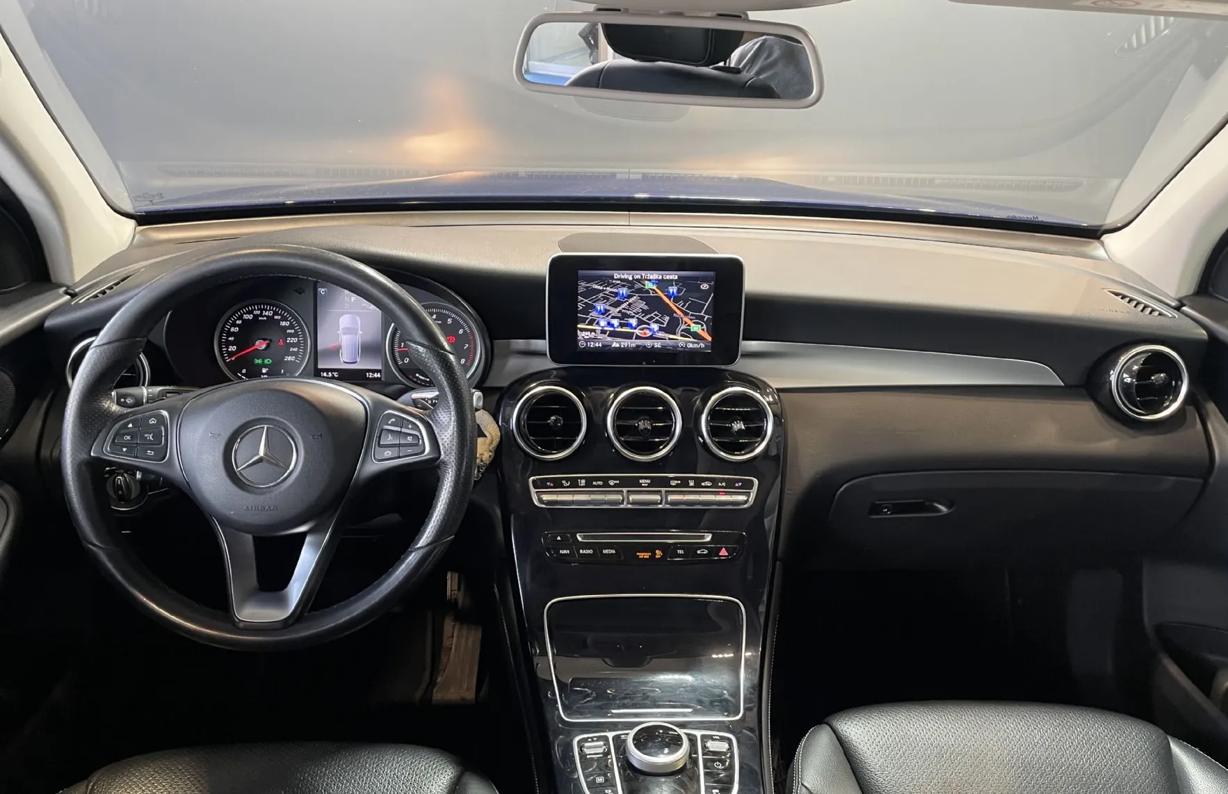 Zunanja slika - Mercedes-Benz GLC-Razred - PANORAMA-NAVIGACIJA-360KAMERA-USNJE-ALU - 11