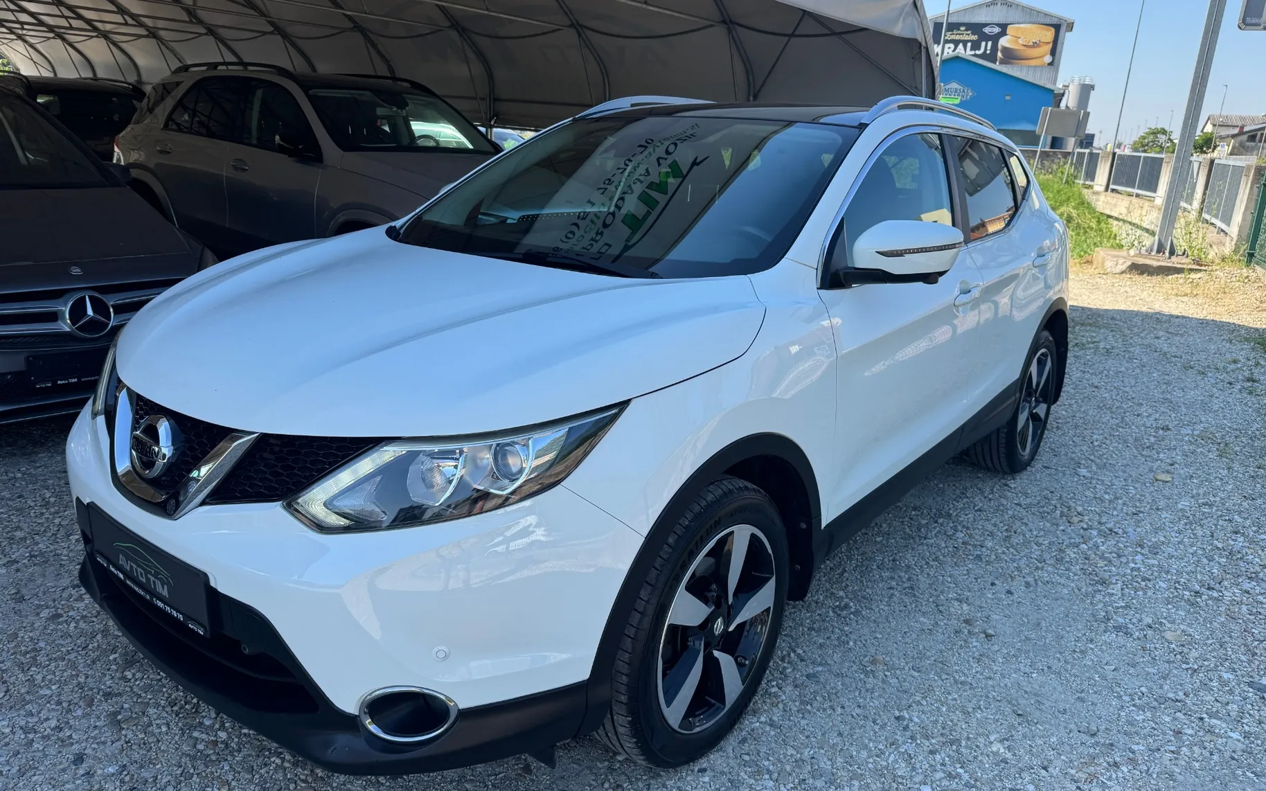 Zunanja slika - Nissan Qashqai - 1,2 DIG-T 360° - 6