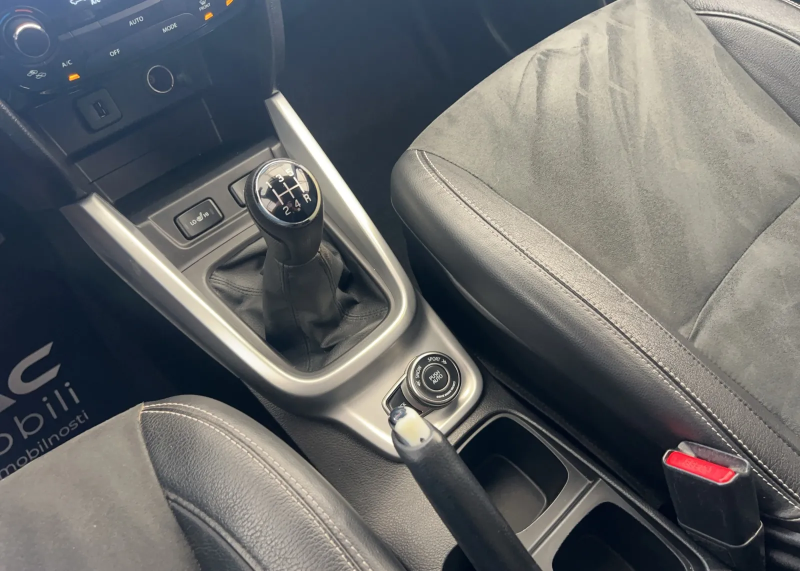 Zunanja slika - Suzuki Vitara - 1,6 Comfort - 14