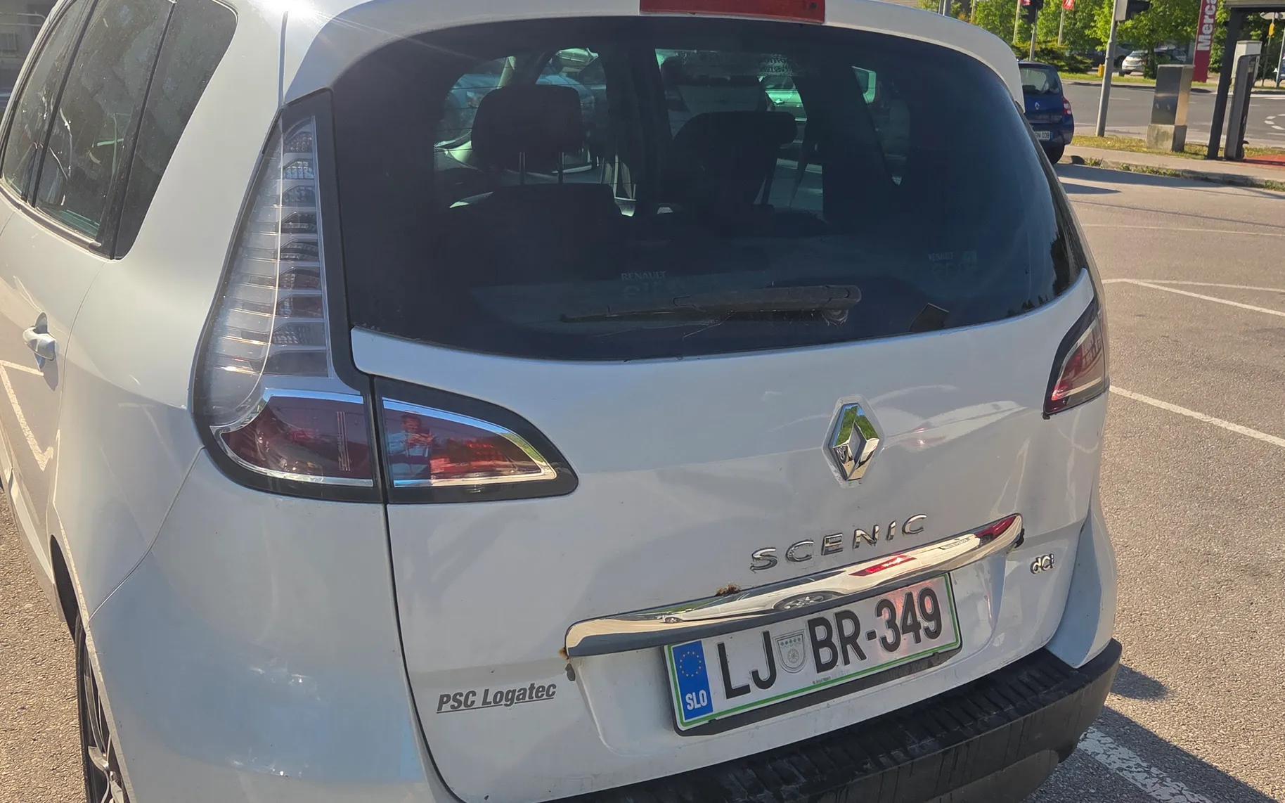 Zunanja slika - Renault Scénic - 1,6 dCi Expression - 4